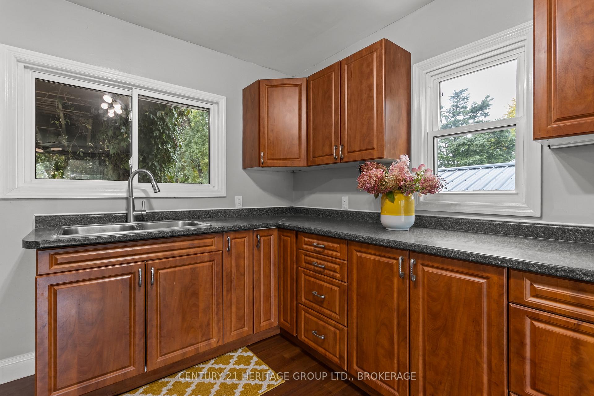 Photo 9 of 3007 Princess Street, Kingston, North of Taylor-Kidd Blvd — HOMEH