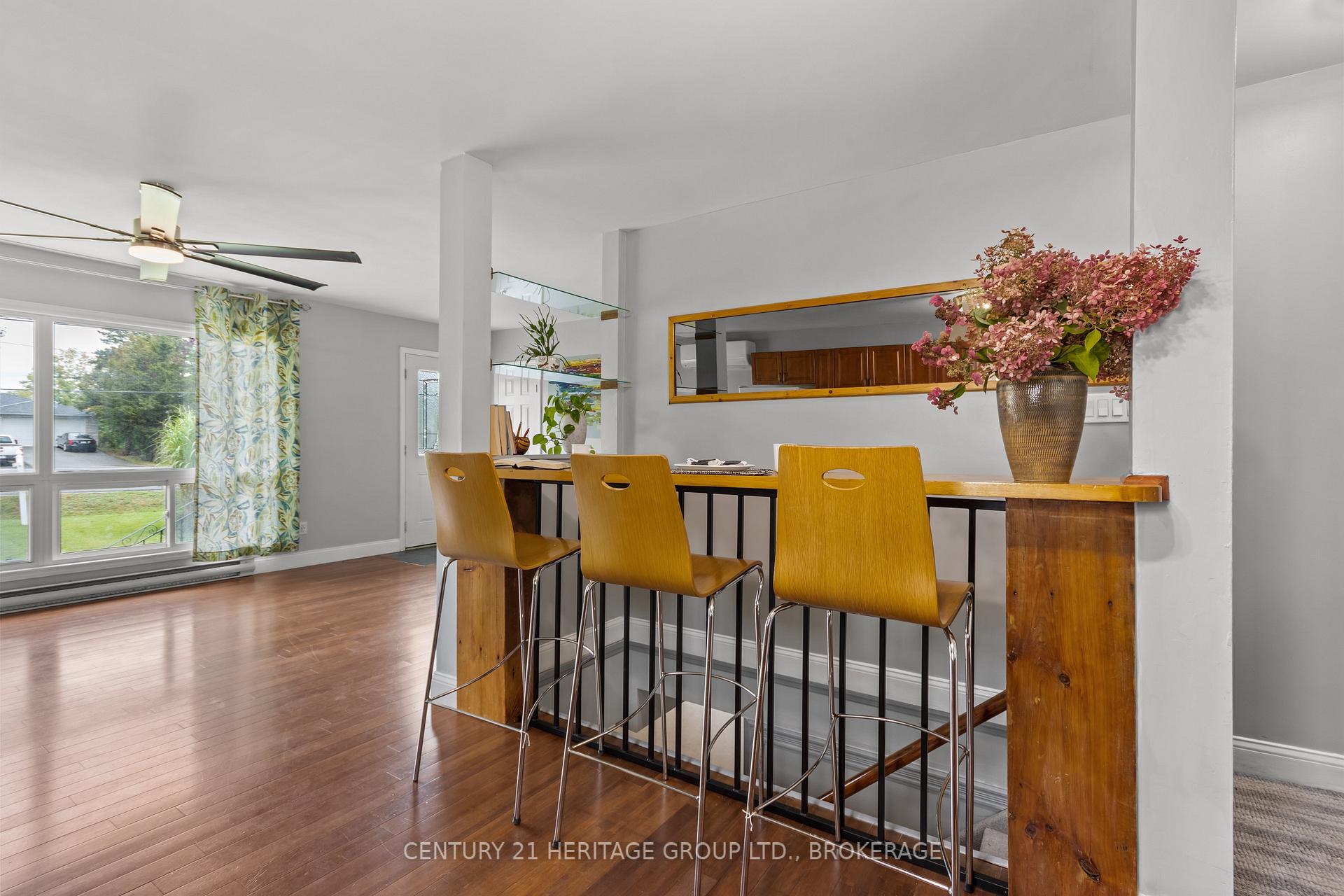Photo 10 of 3007 Princess Street, Kingston, North of Taylor-Kidd Blvd — HOMEH