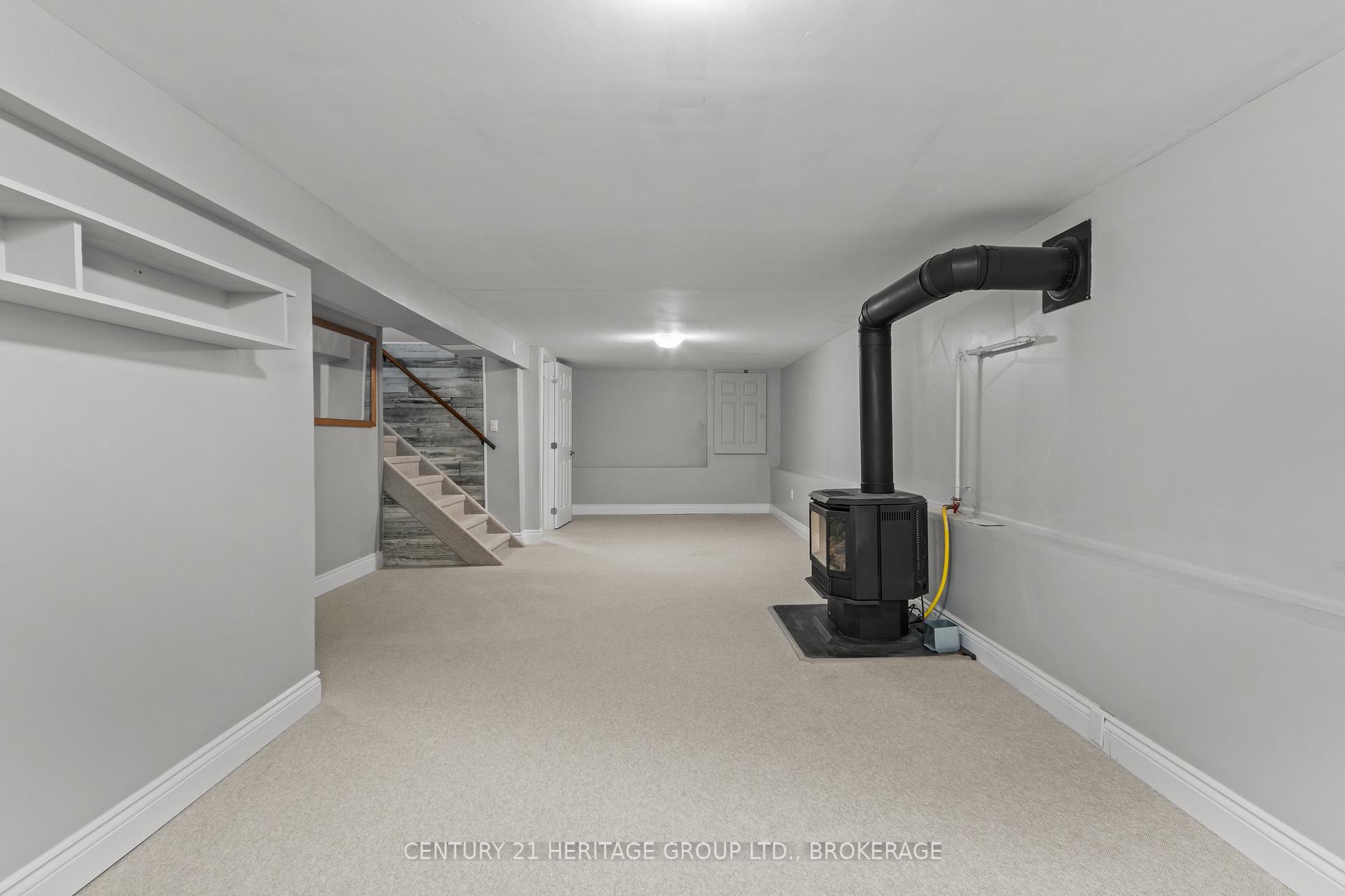 Photo 18 of 3007 Princess Street, Kingston, North of Taylor-Kidd Blvd — HOMEH
