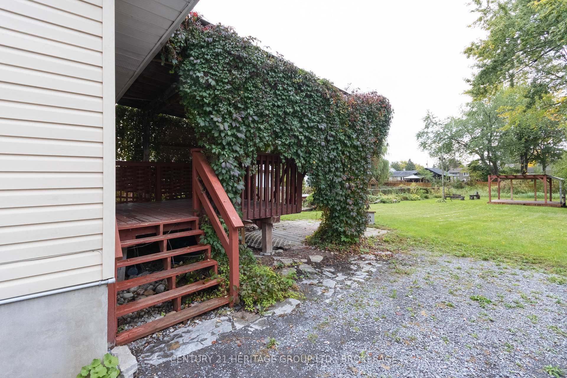 Photo 33 of 3007 Princess Street, Kingston, North of Taylor-Kidd Blvd — HOMEH
