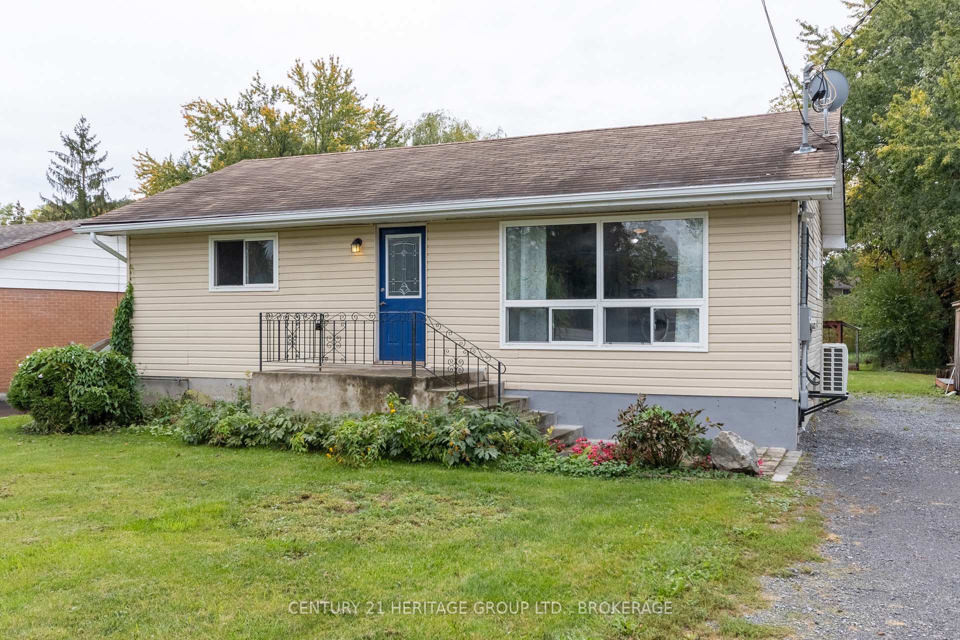 Photo 35 of 3007 Princess Street, Kingston, North of Taylor-Kidd Blvd — HOMEH