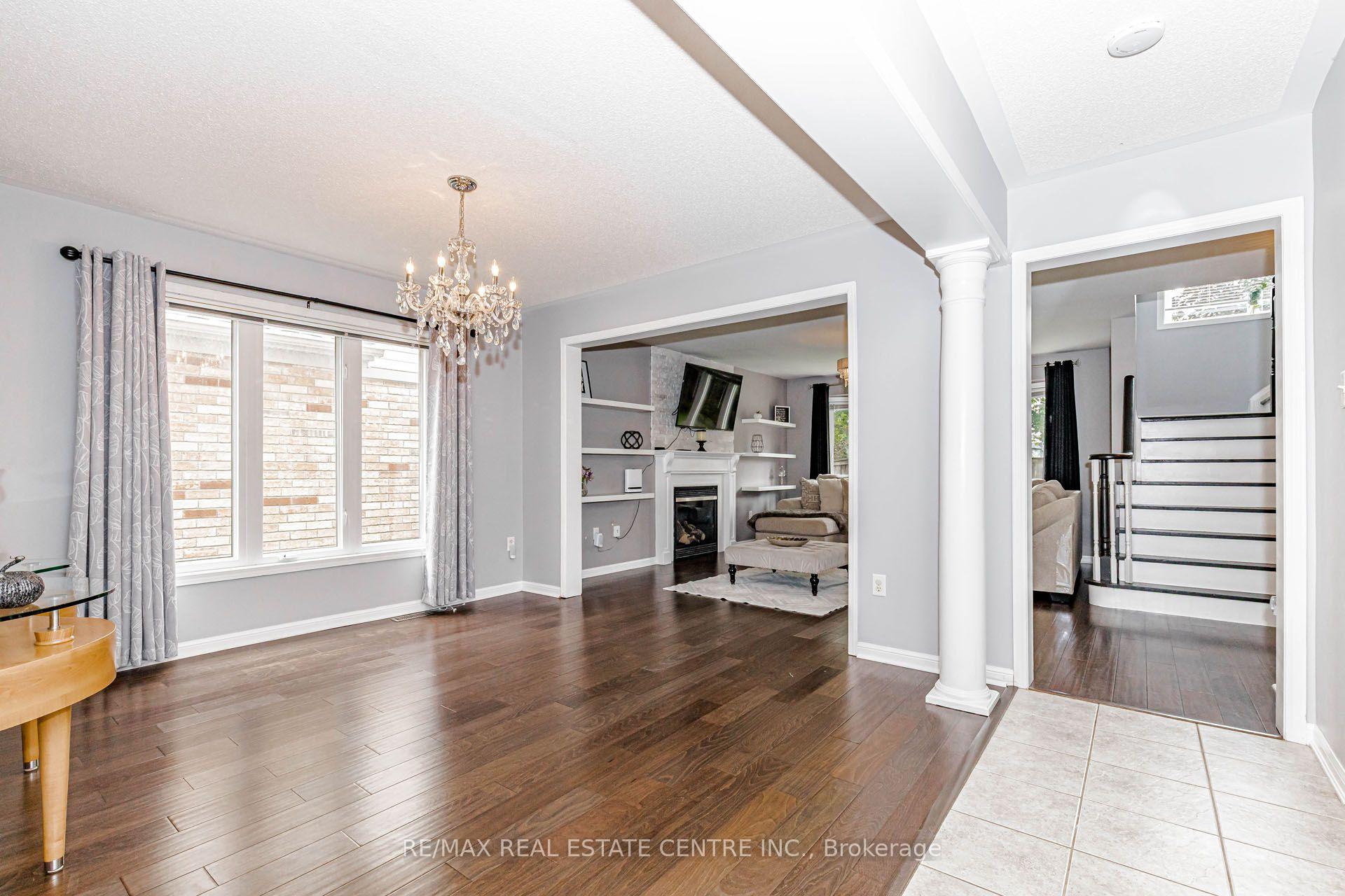 Photo 4 of 12 Dunning Drive, New Tecumseth, Alliston — HOMEH