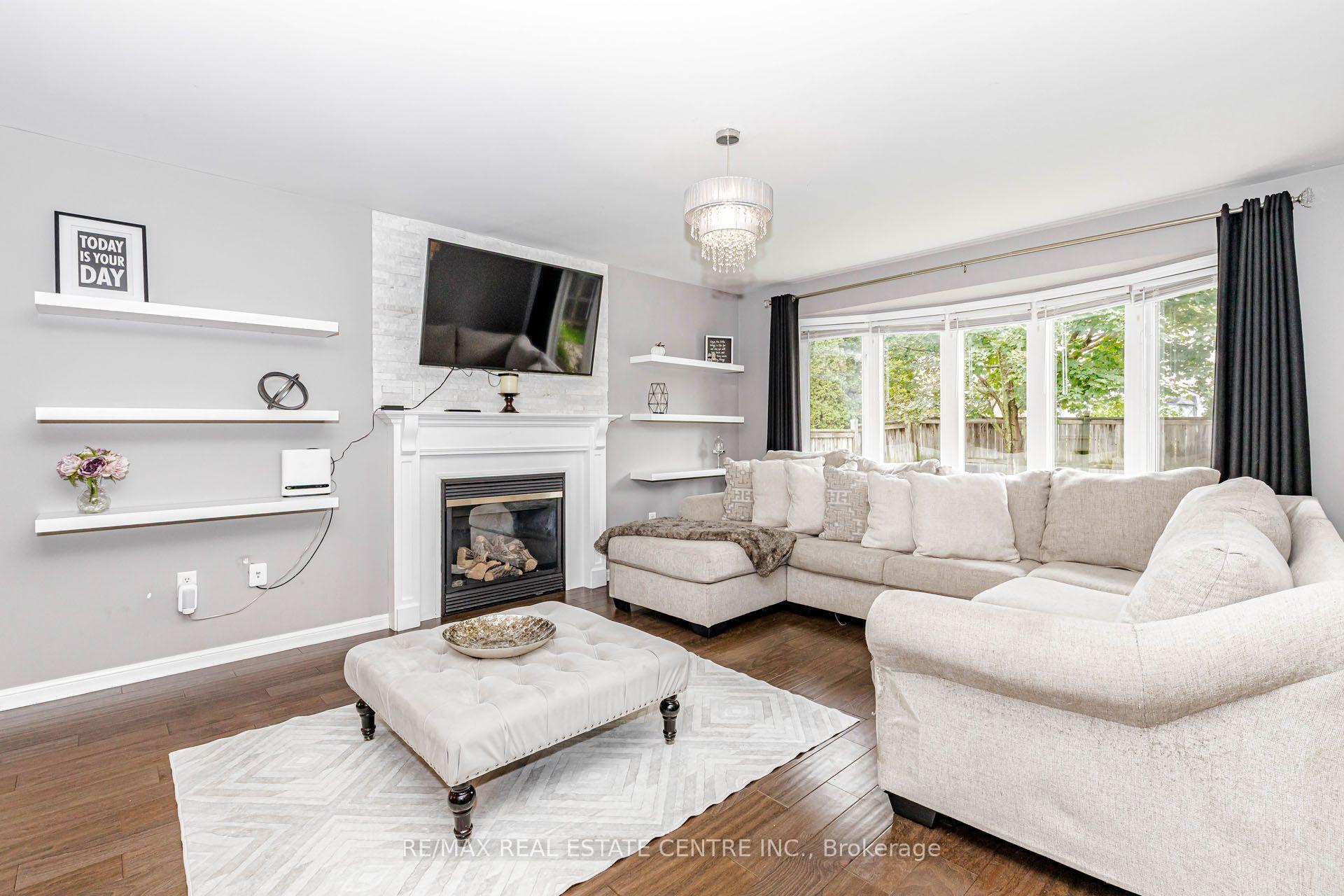 Photo 8 of 12 Dunning Drive, New Tecumseth, Alliston — HOMEH