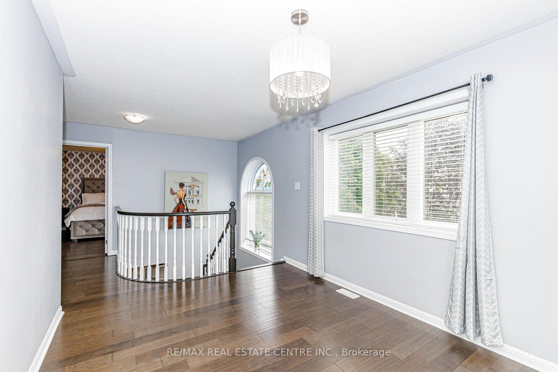 Photo 17 of 12 Dunning Drive, New Tecumseth, Alliston — HOMEH