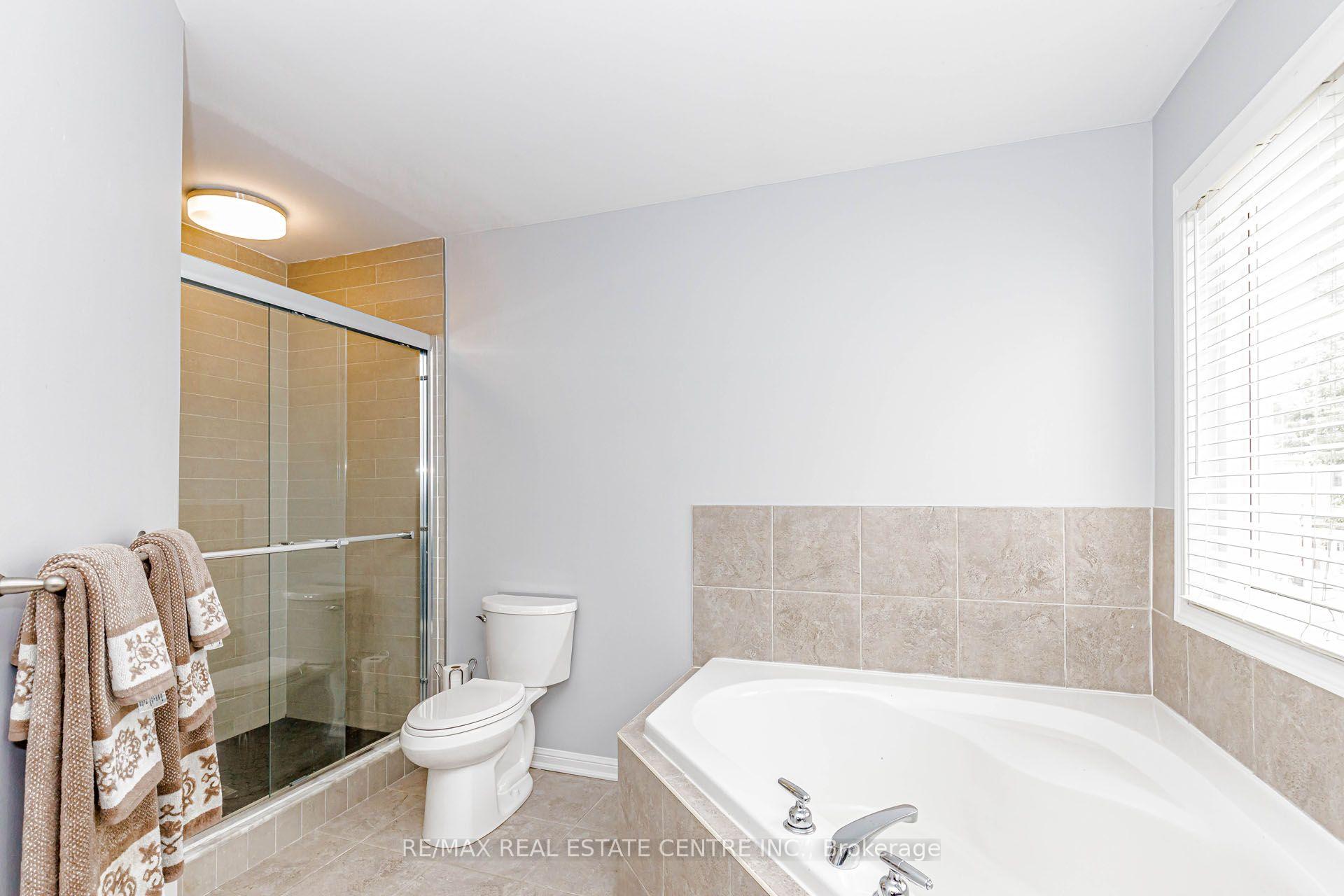 Photo 21 of 12 Dunning Drive, New Tecumseth, Alliston — HOMEH