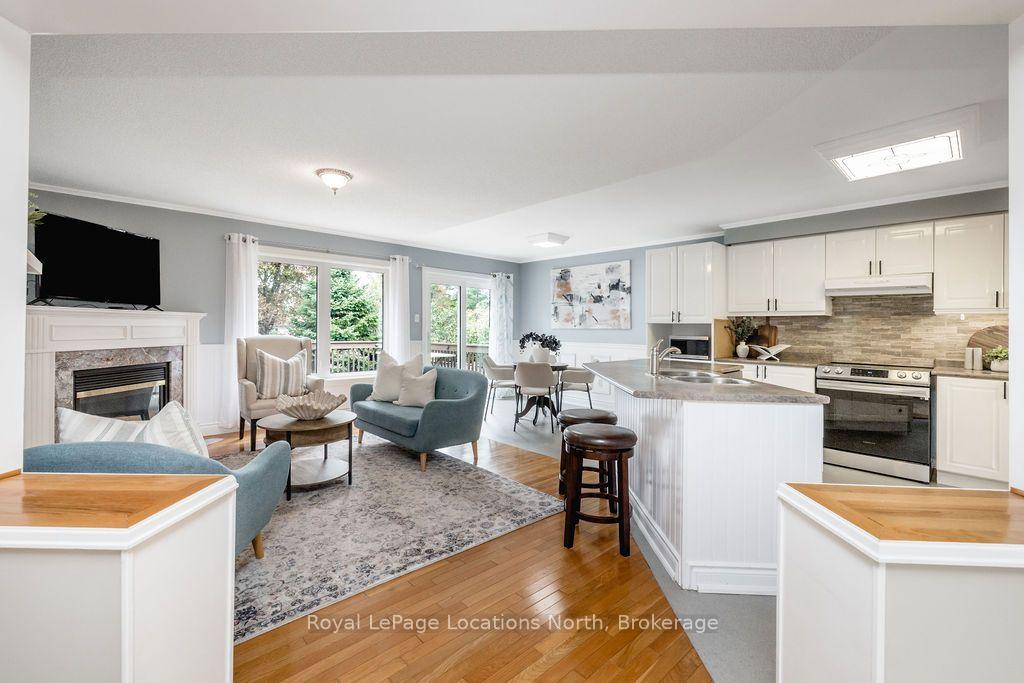 Photo 4 of 45 Bush Crescent, Wasaga Beach — HOMEH