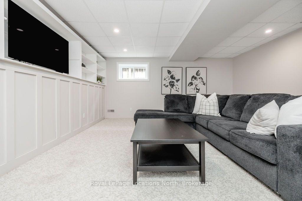Photo 25 of 45 Bush Crescent, Wasaga Beach — HOMEH