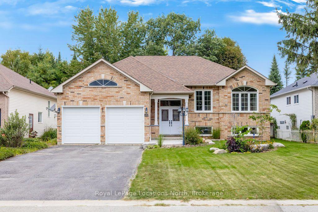 Photo 2 of 45 Bush Crescent, Wasaga Beach — HOMEH