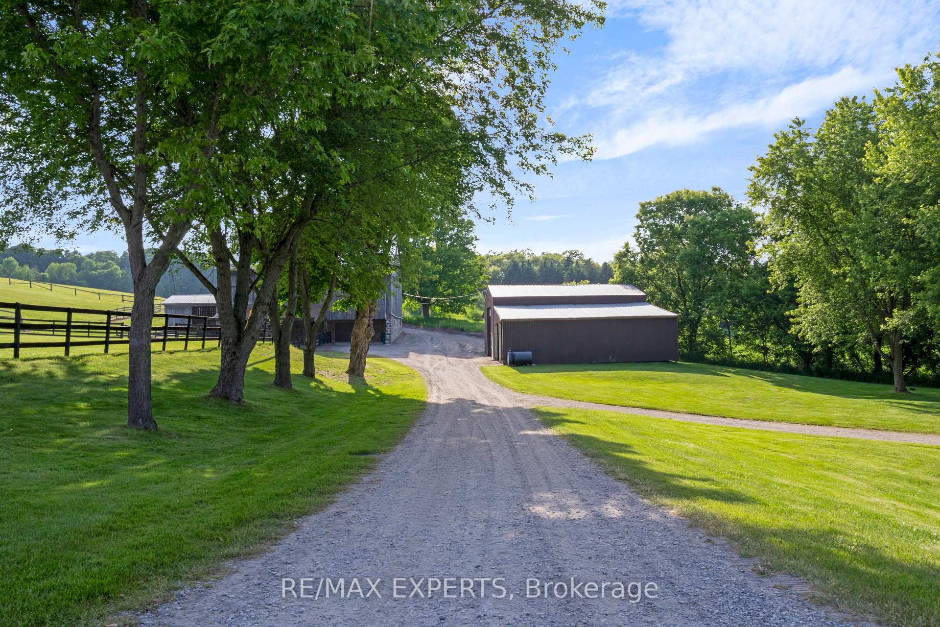 Photo 9 of 16718 Caledon King Townline, Caledon, Palgrave — HOMEH