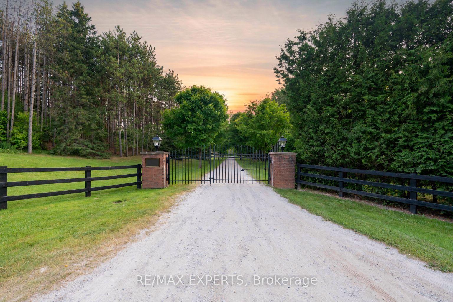 Photo 24 of 16718 Caledon King Townline, Caledon, Palgrave — HOMEH