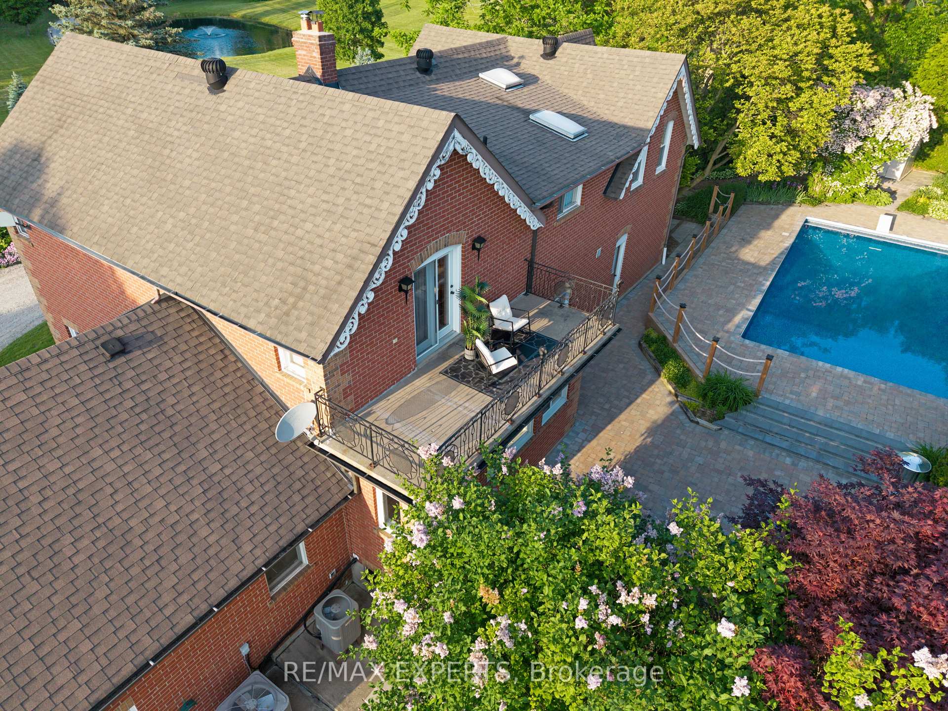 Photo 10 of 16718 Caledon King Townline, Caledon, Palgrave — HOMEH