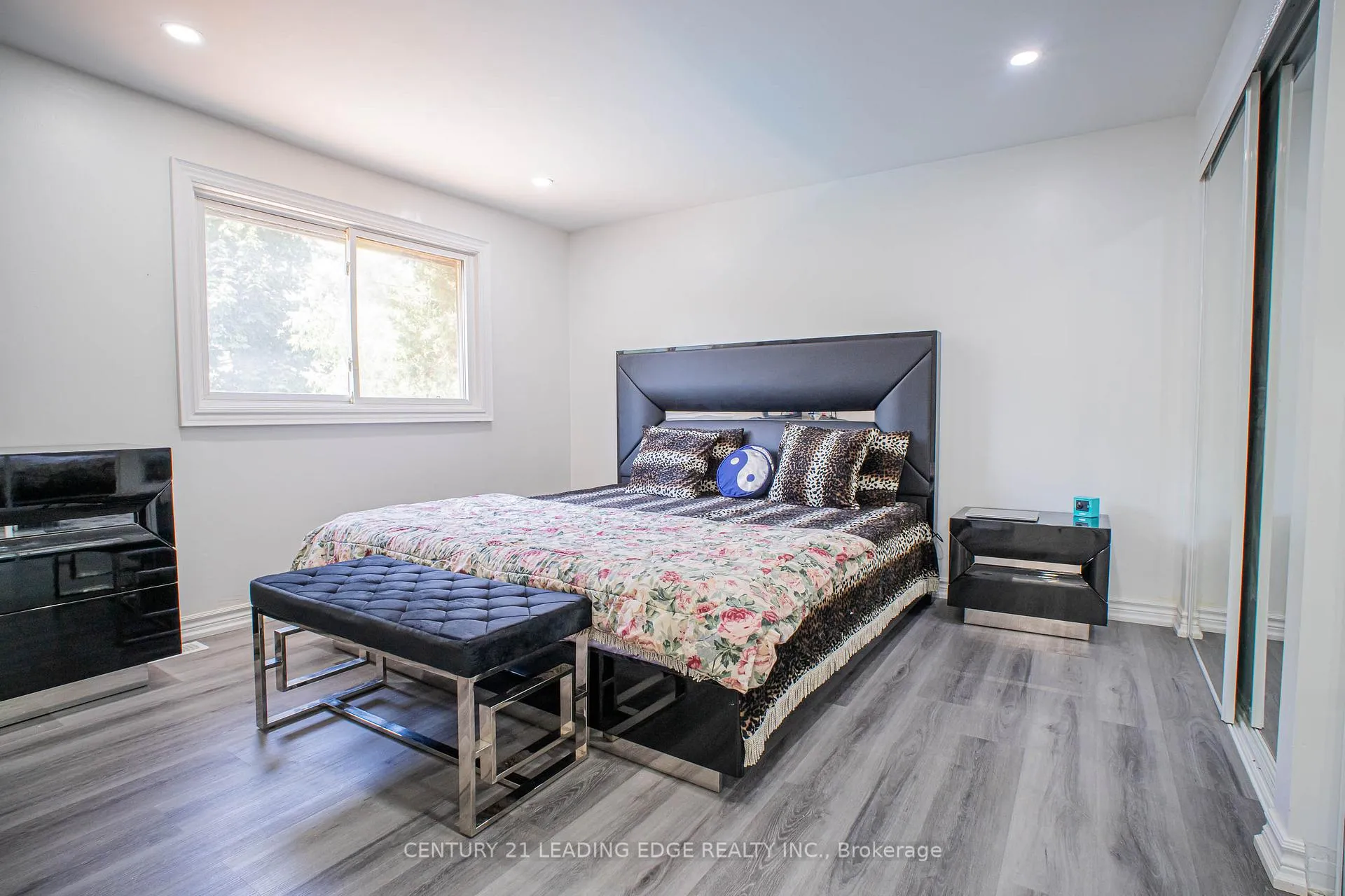 Photo 13 of 77 Elford Crescent, Hamilton, Vincent — HOMEH