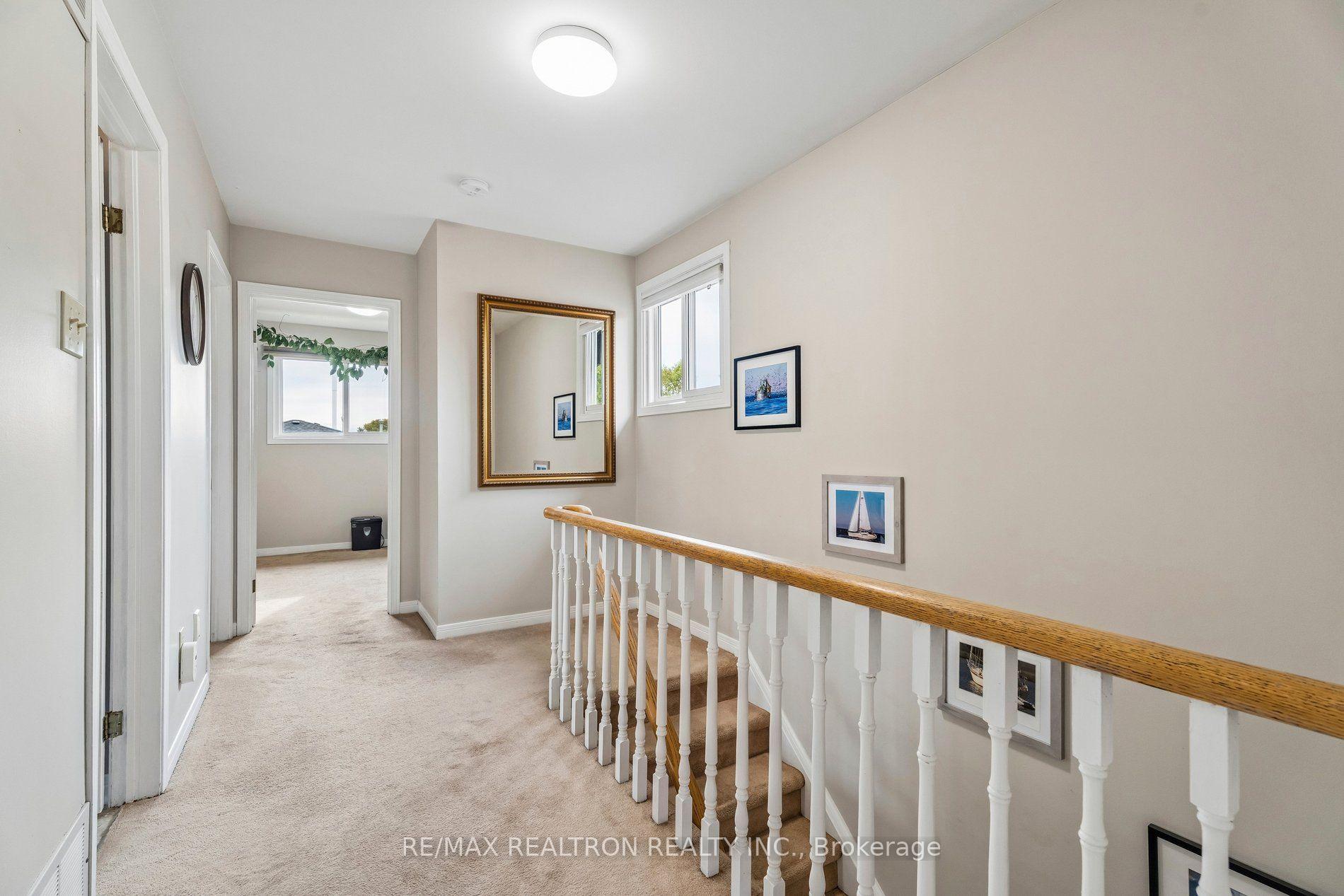 Photo 29 of 596 Brooks Howard Court, Newmarket, Bristol-London — HOMEH