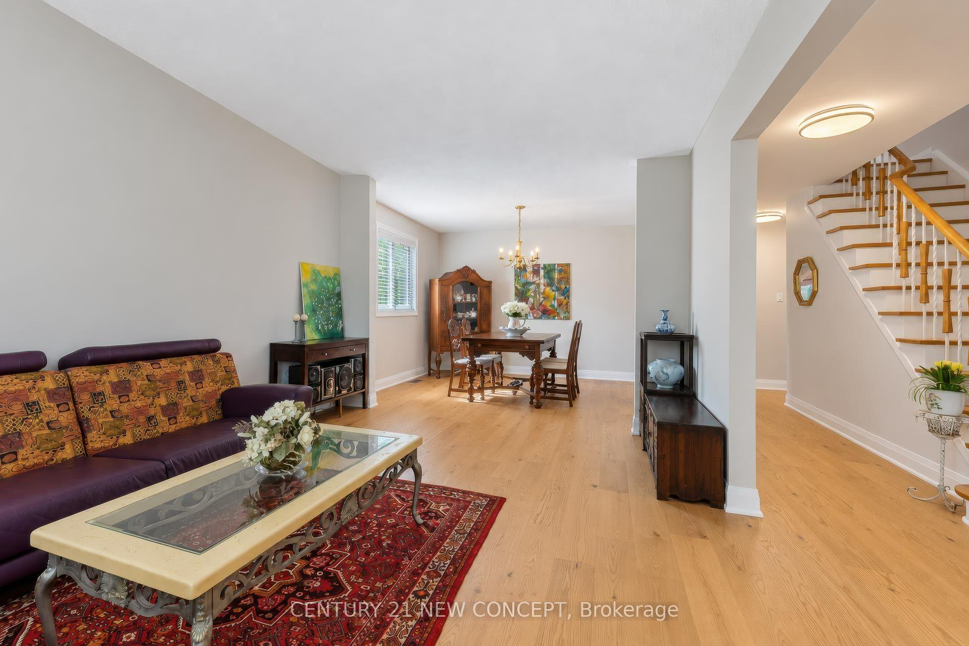 Photo 6 of 82 Keyworth Trail, Scarborough, Agincourt South-Malvern West — HOMEH