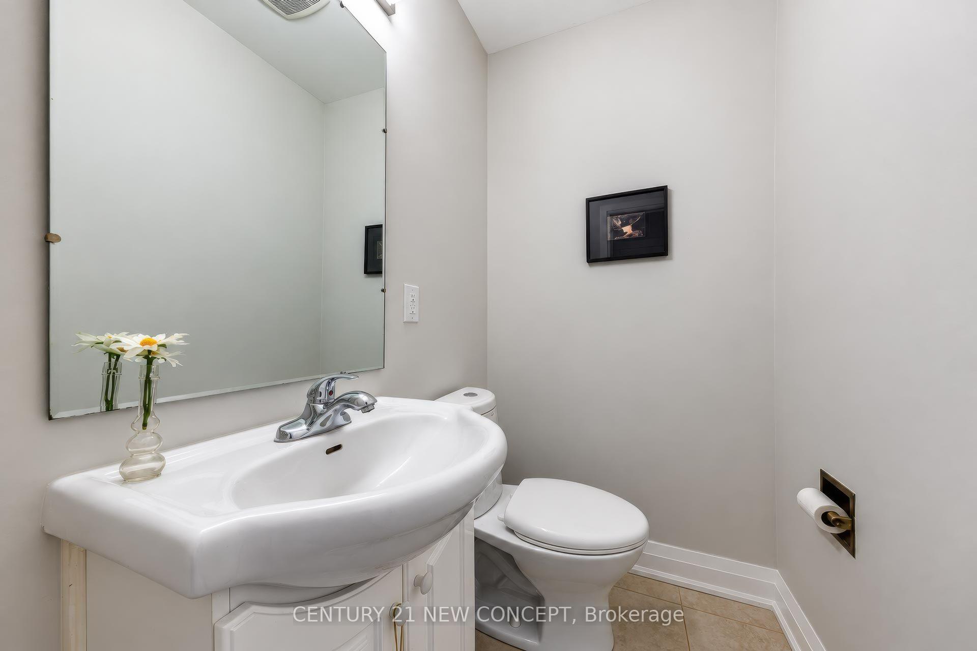 Photo 15 of 82 Keyworth Trail, Scarborough, Agincourt South-Malvern West — HOMEH