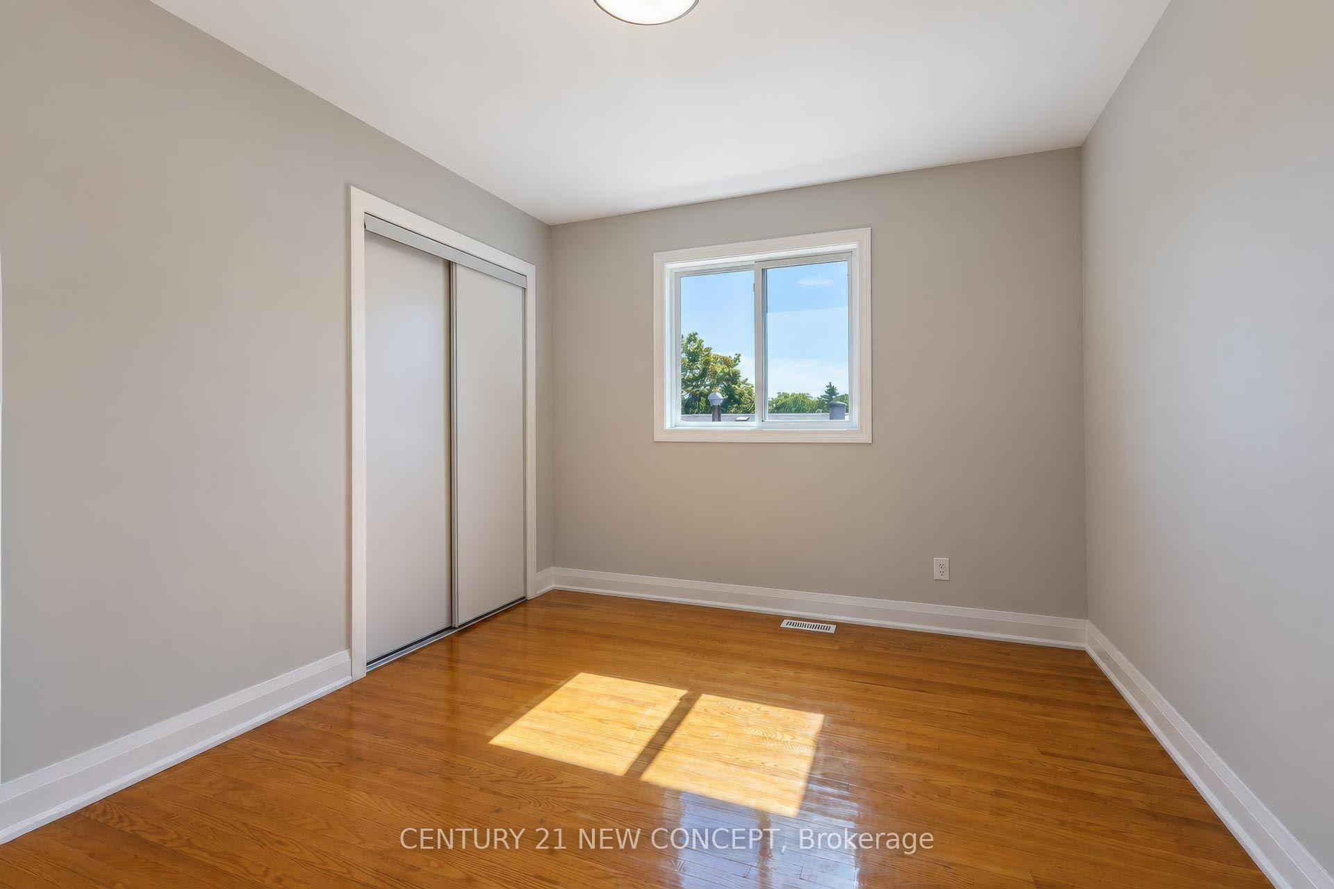 Photo 19 of 82 Keyworth Trail, Scarborough, Agincourt South-Malvern West — HOMEH