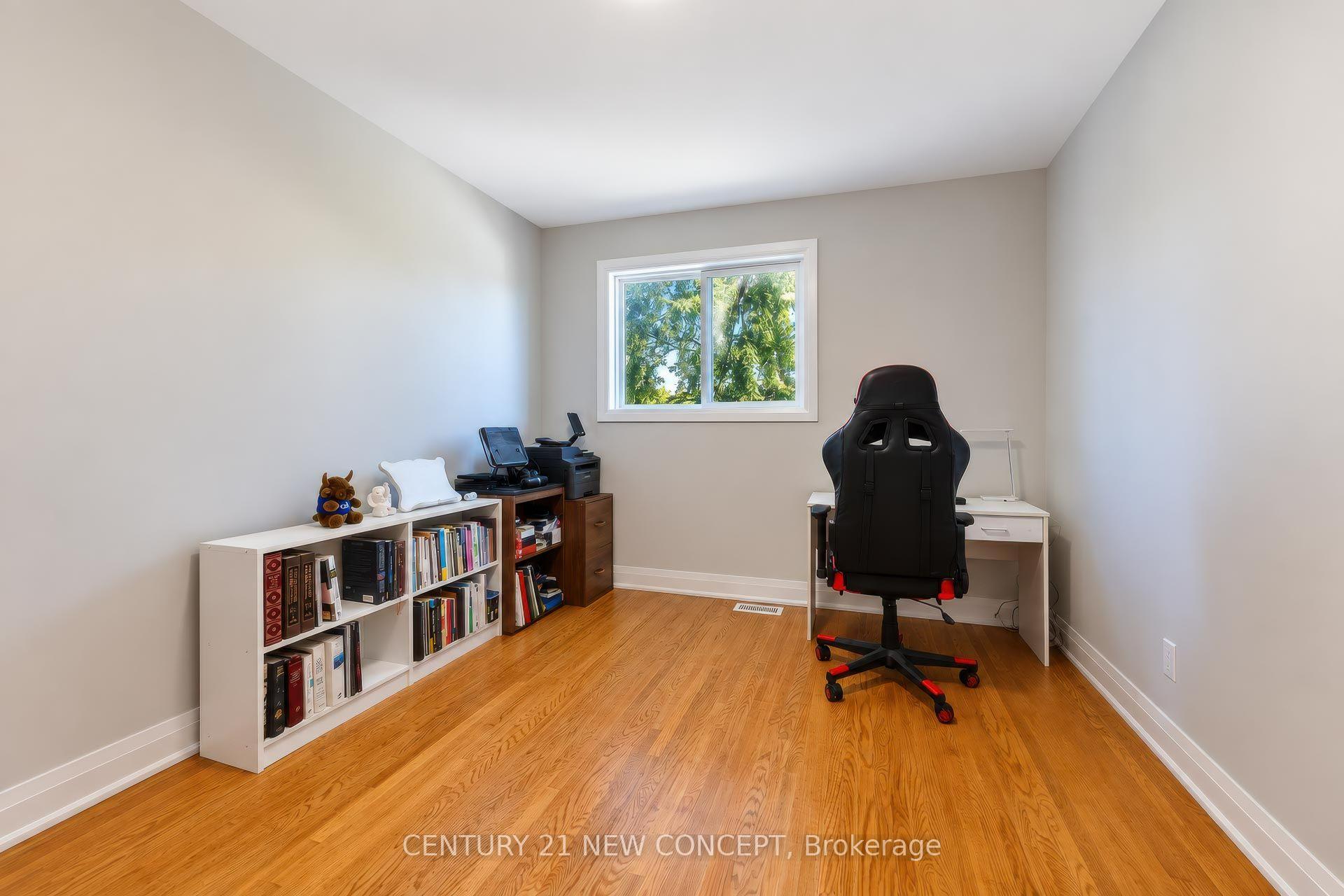 Photo 21 of 82 Keyworth Trail, Scarborough, Agincourt South-Malvern West — HOMEH