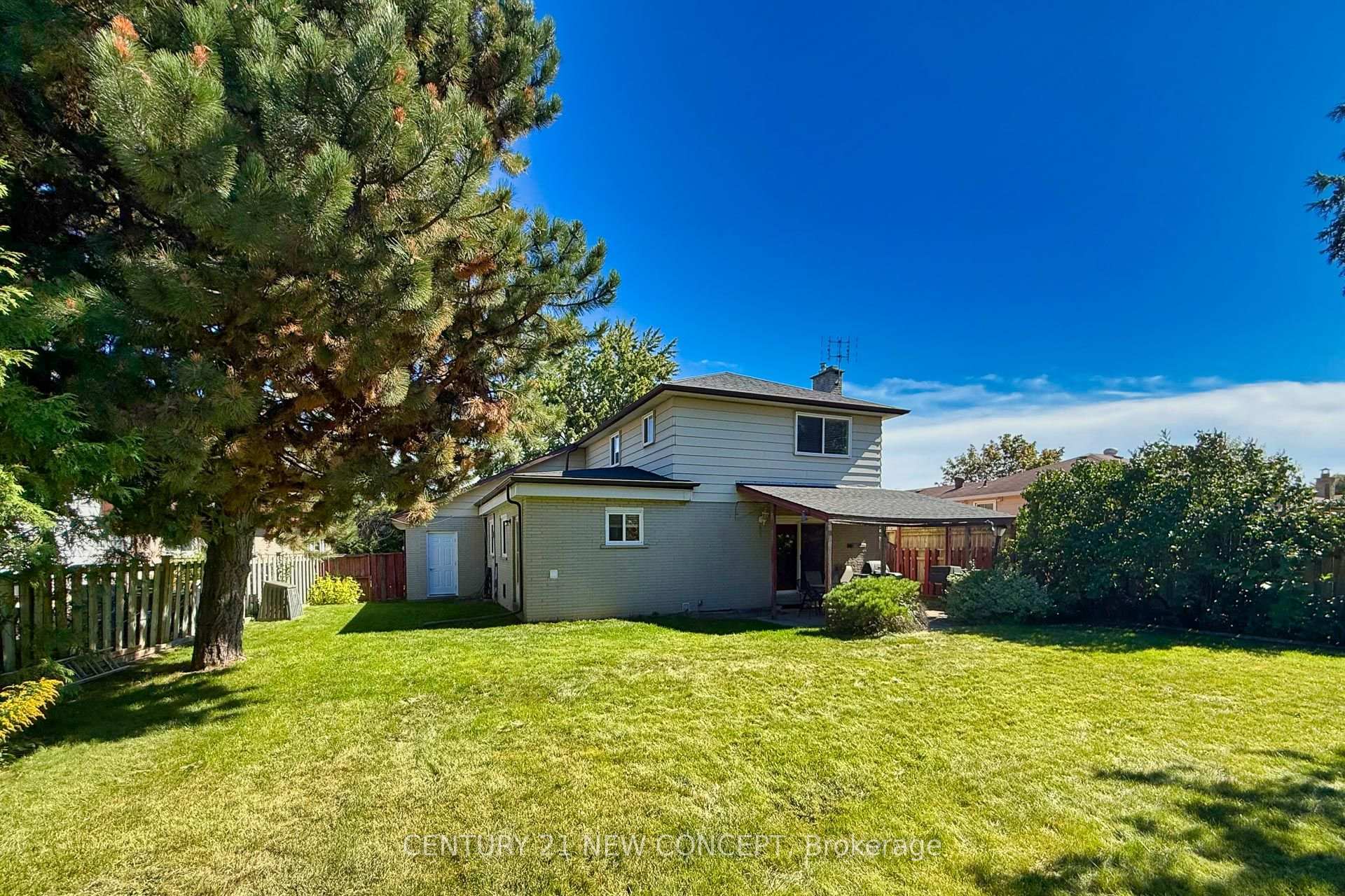 Photo 33 of 82 Keyworth Trail, Scarborough, Agincourt South-Malvern West — HOMEH