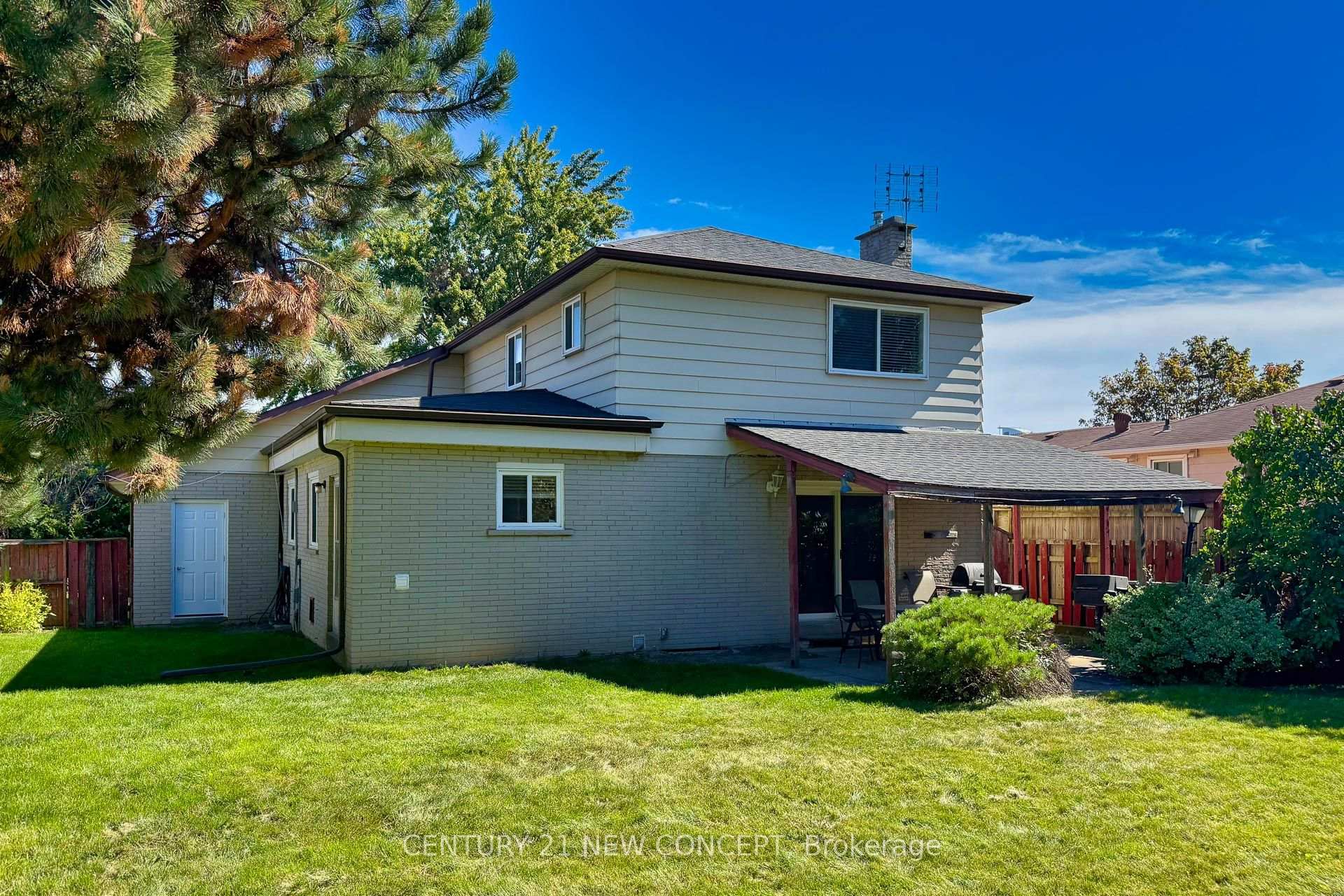 Photo 34 of 82 Keyworth Trail, Scarborough, Agincourt South-Malvern West — HOMEH