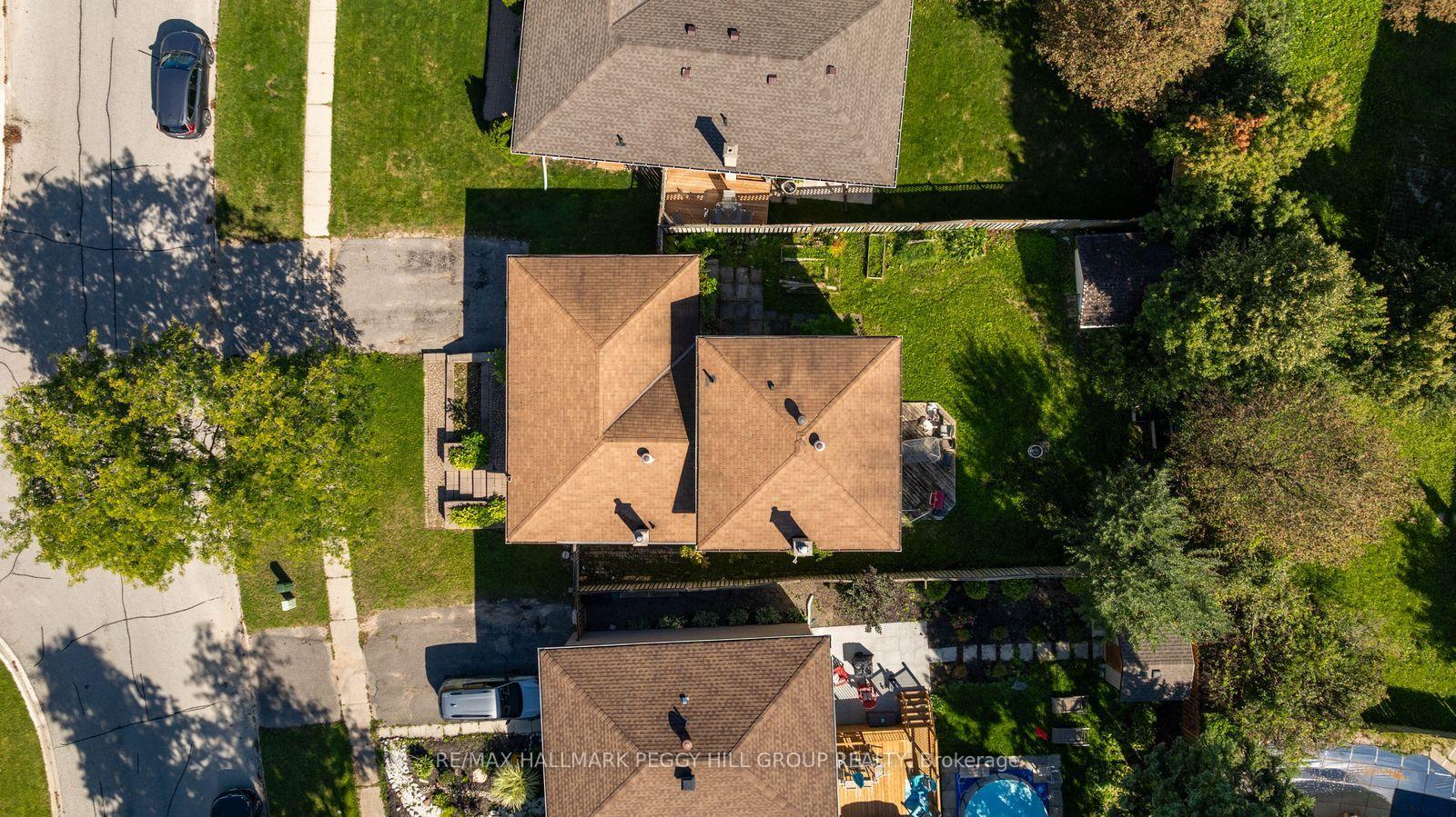 Photo 11 of 46 College Crescent, Barrie, Grove East — HOMEH