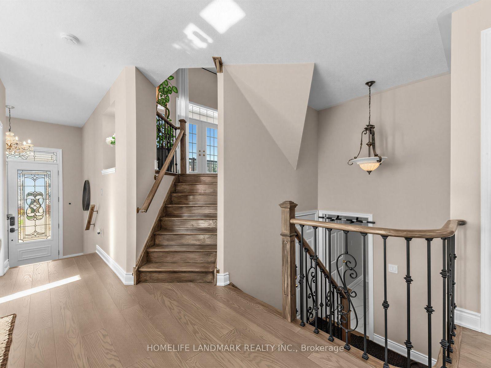 Photo 14 of 72 Vandervoort Drive, Richmond Hill, Jefferson — HOMEH