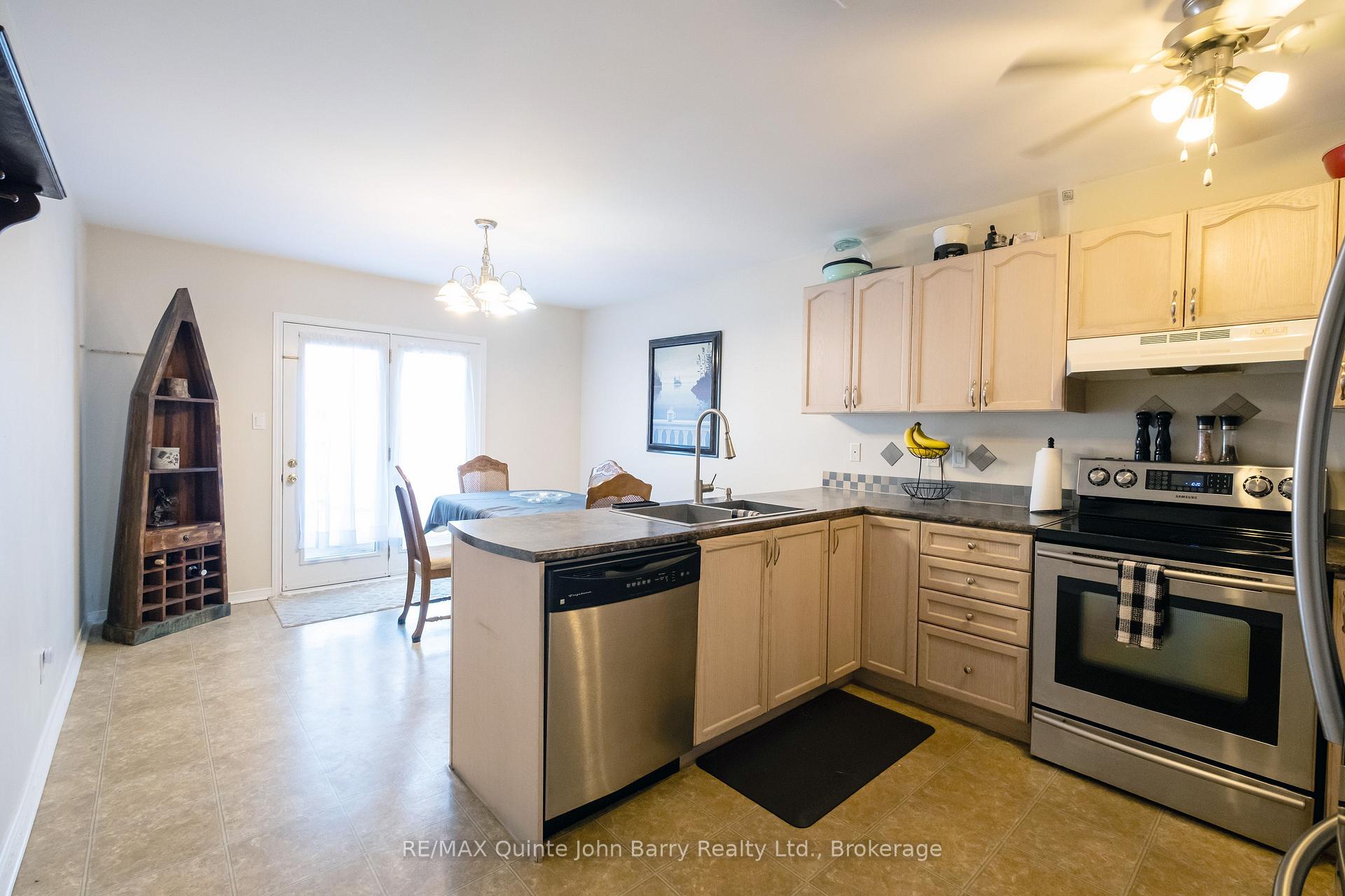 Photo 9 of 152 Nicholas Street, Quinte West, Murray Ward — HOMEH