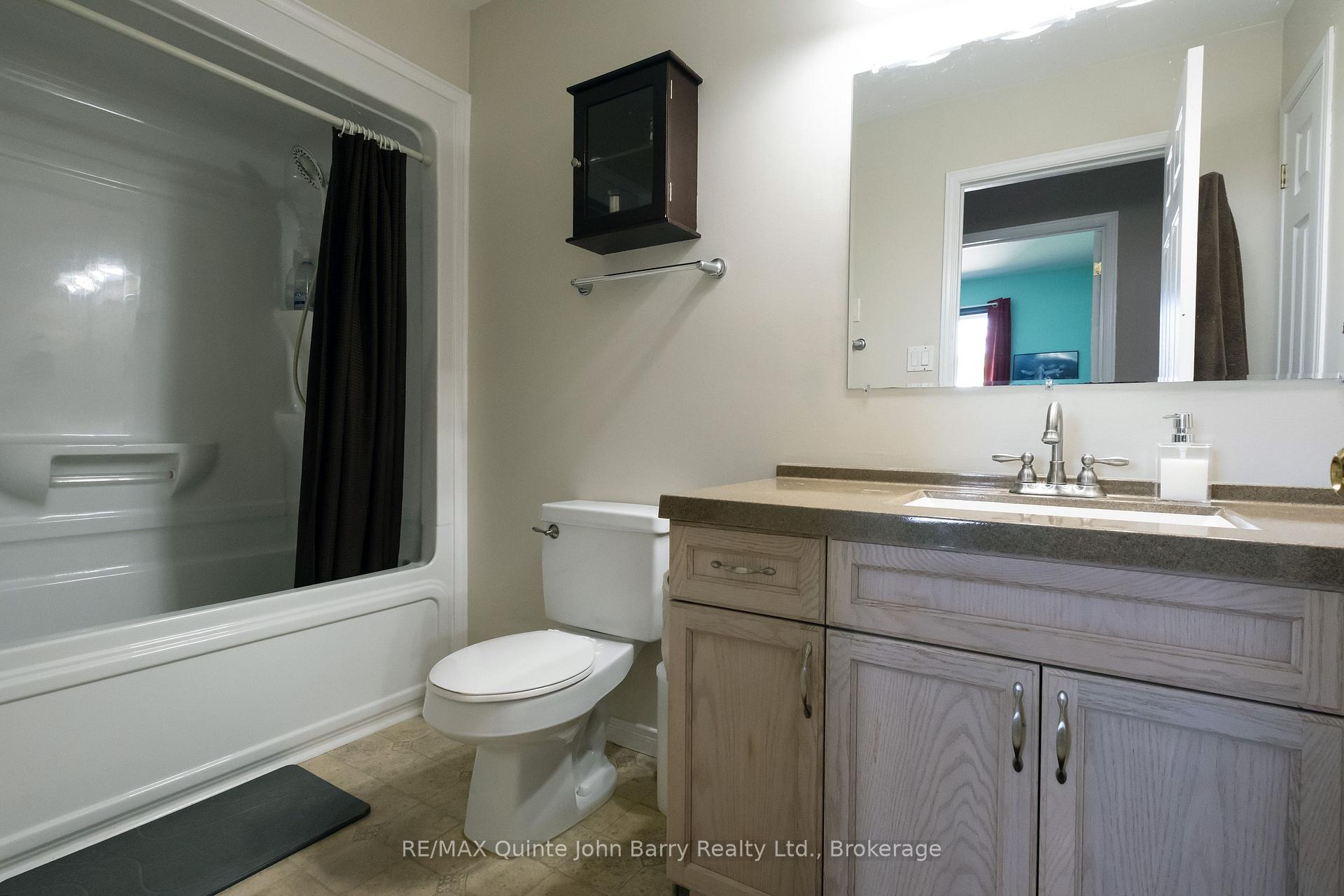 Photo 15 of 152 Nicholas Street, Quinte West, Murray Ward — HOMEH