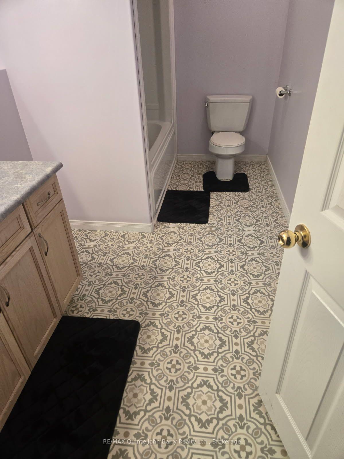 Photo 23 of 152 Nicholas Street, Quinte West, Murray Ward — HOMEH