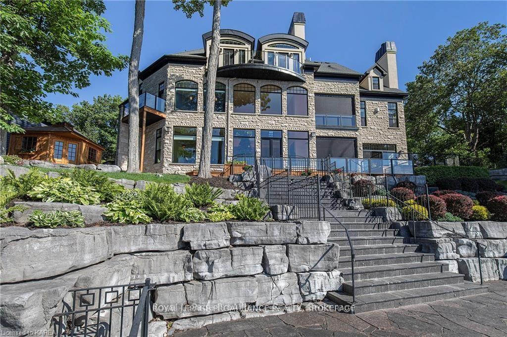 Photo 8 of 1618 St Lawrence Avenue, Kingston, Kingston East (Incl CFB Kingston) — HOMEH