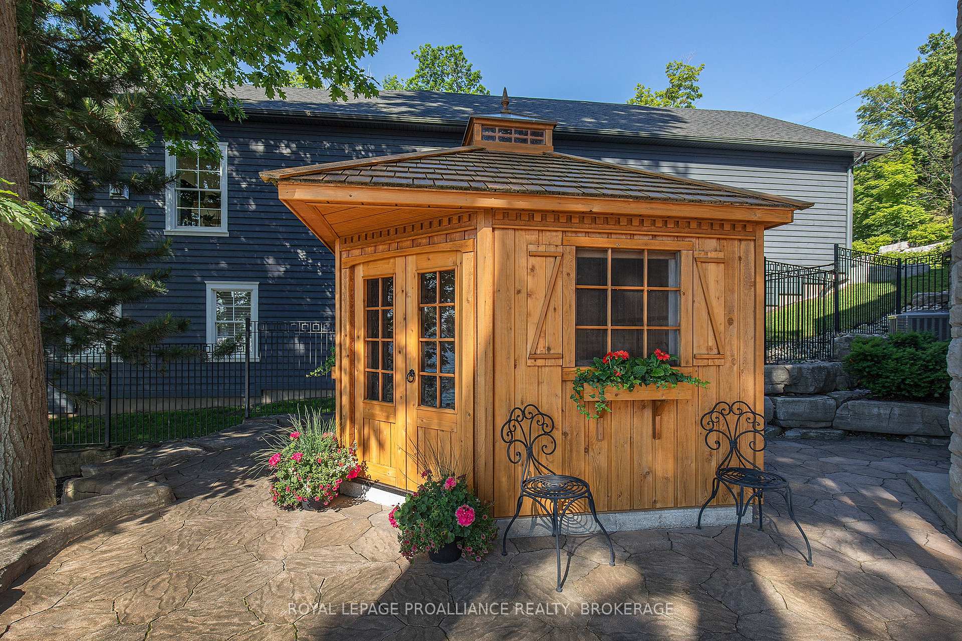 Photo 13 of 1618 St Lawrence Avenue, Kingston, Kingston East (Incl CFB Kingston) — HOMEH