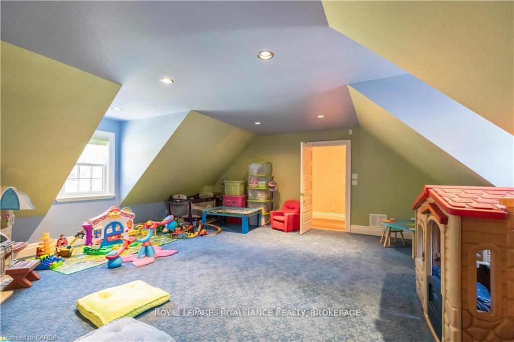 Photo 29 of 1618 St Lawrence Avenue, Kingston, Kingston East (Incl CFB Kingston) — HOMEH