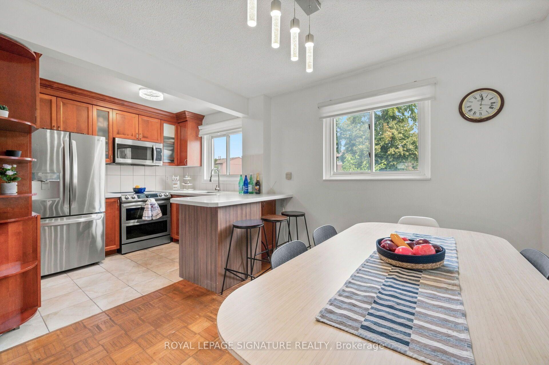 Photo 13 of Unit 132, 1221 Dundix Road, Mississauga, Applewood — HOMEH