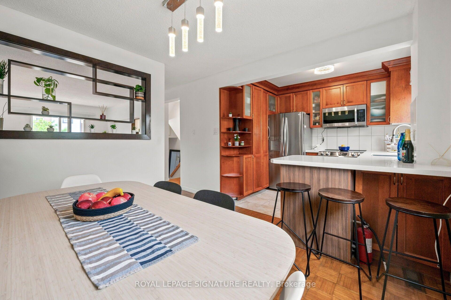 Photo 15 of Unit 132, 1221 Dundix Road, Mississauga, Applewood — HOMEH