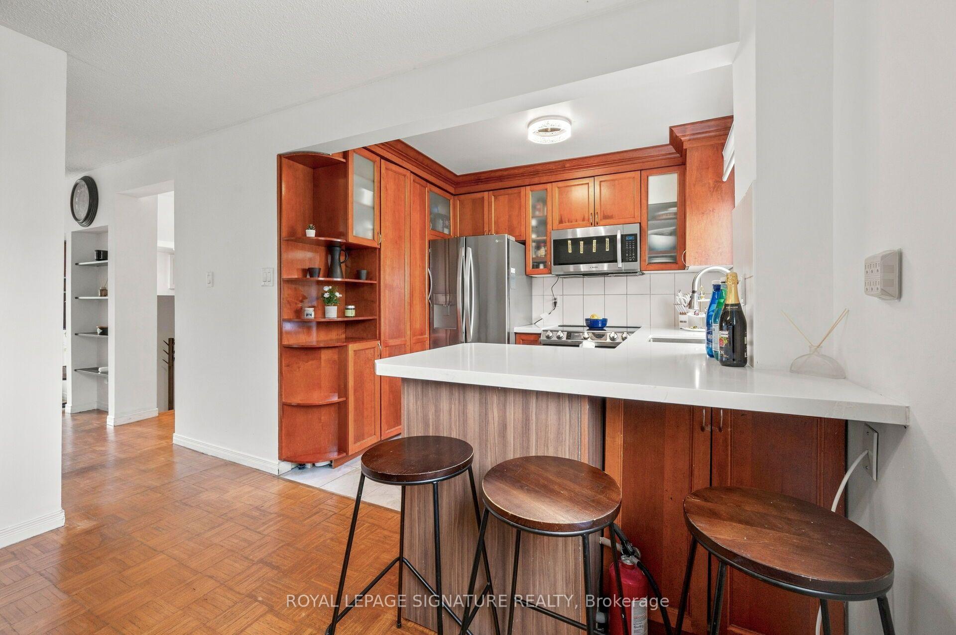 Photo 19 of Unit 132, 1221 Dundix Road, Mississauga, Applewood — HOMEH