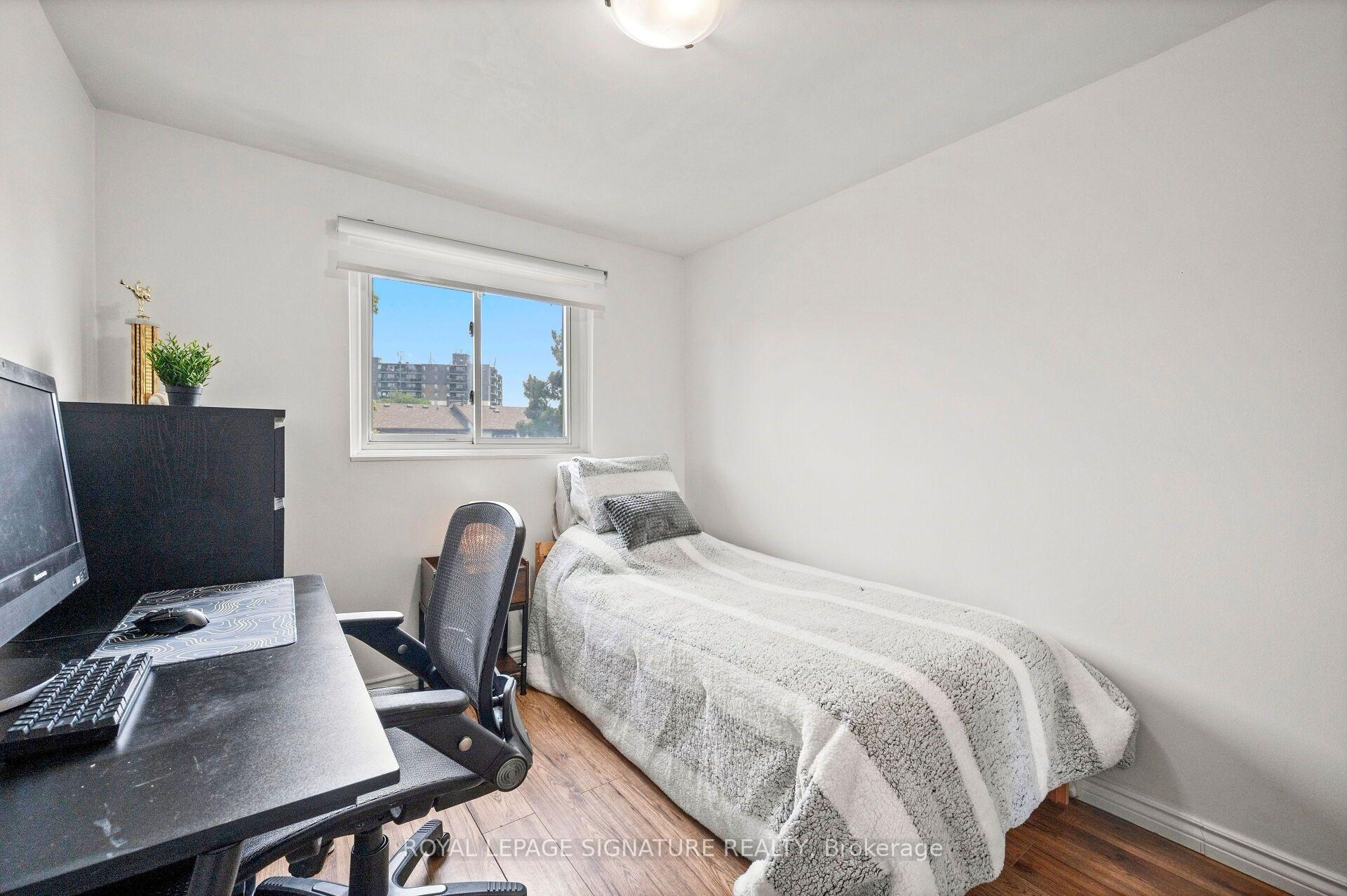 Photo 31 of Unit 132, 1221 Dundix Road, Mississauga, Applewood — HOMEH