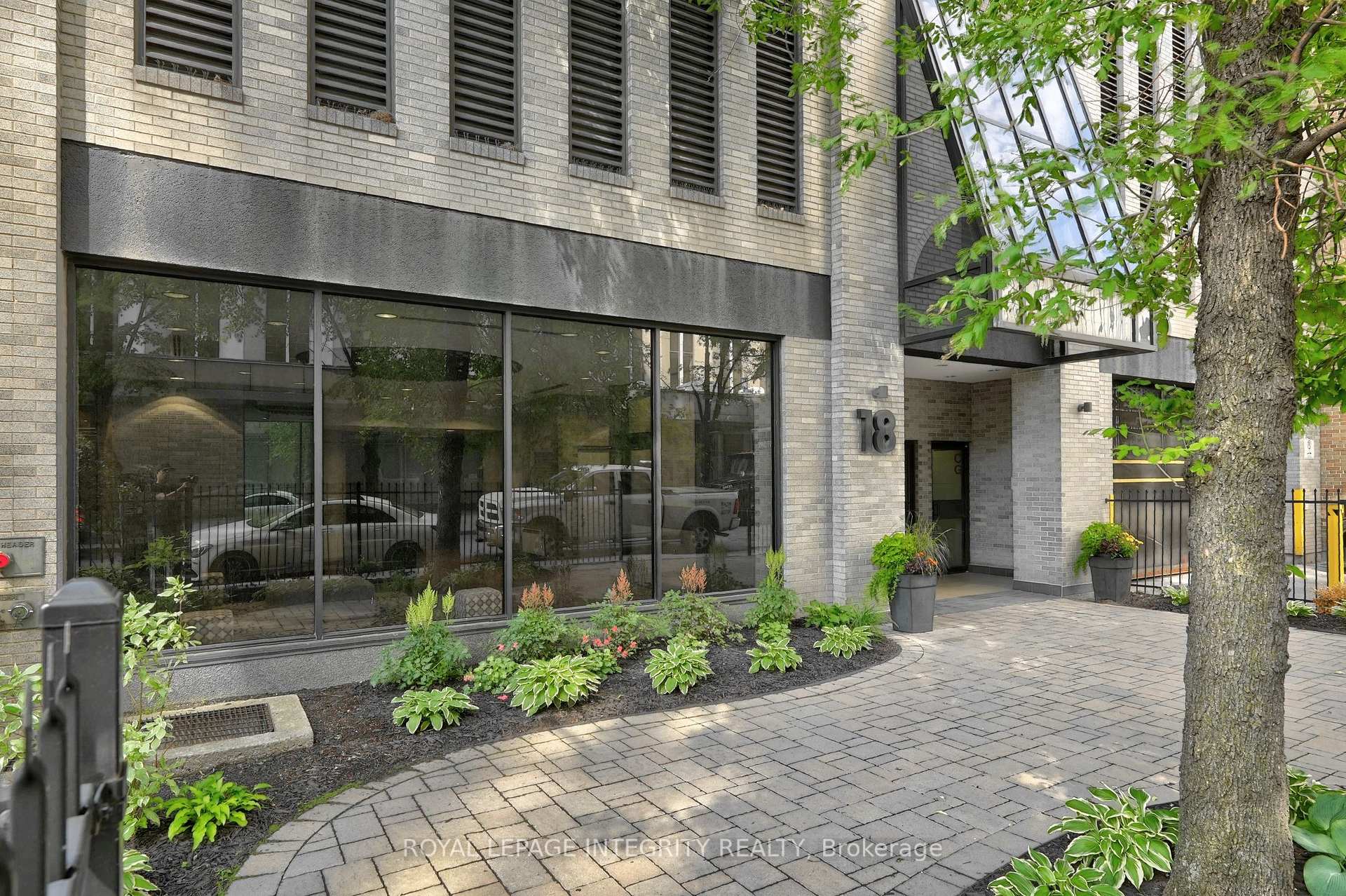 Photo 2 of Unit PH1, 18 Nepean Street, Ottawa, Ottawa Centre — HOMEH