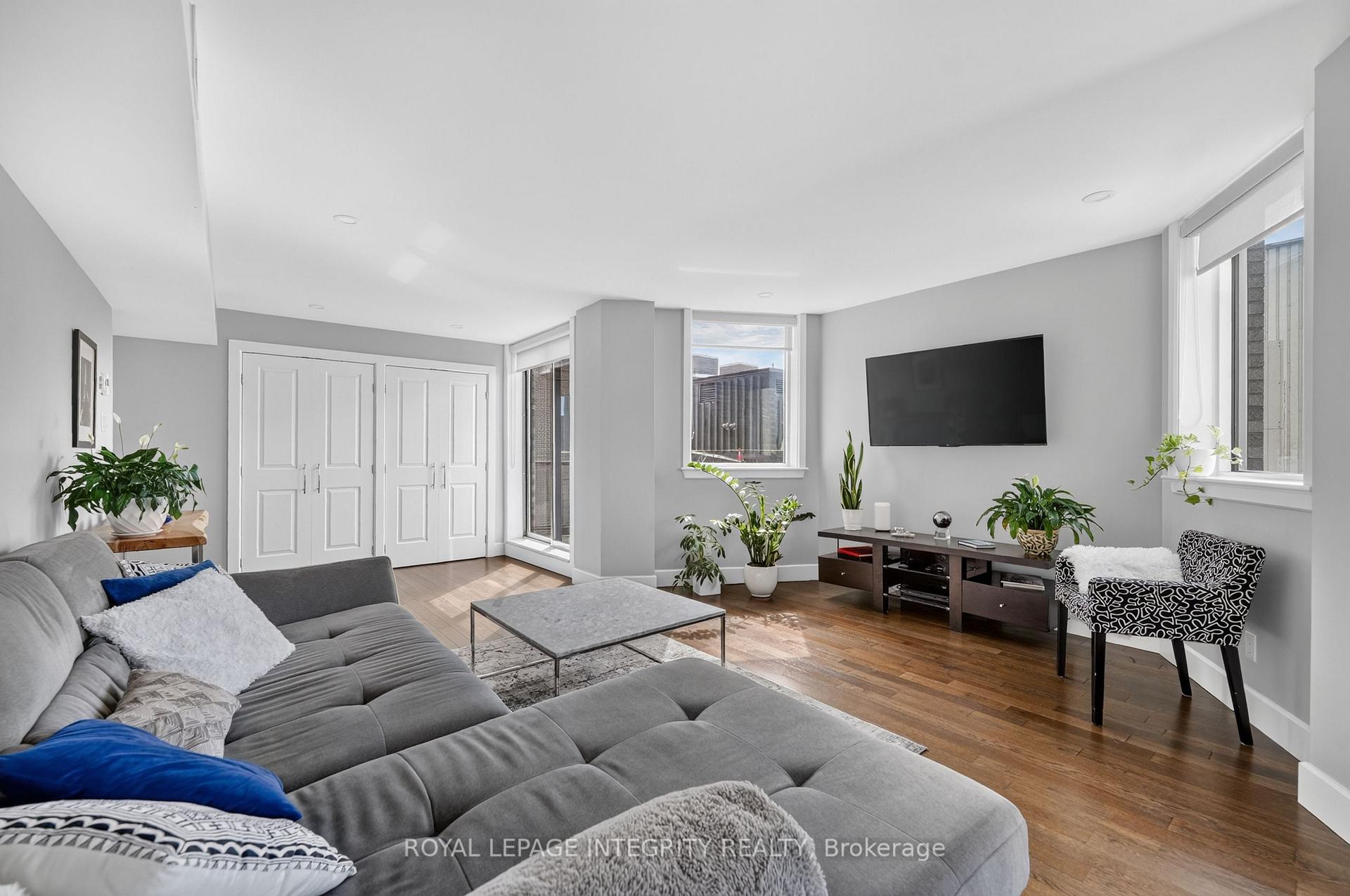 Photo 12 of Unit PH1, 18 Nepean Street, Ottawa, Ottawa Centre — HOMEH