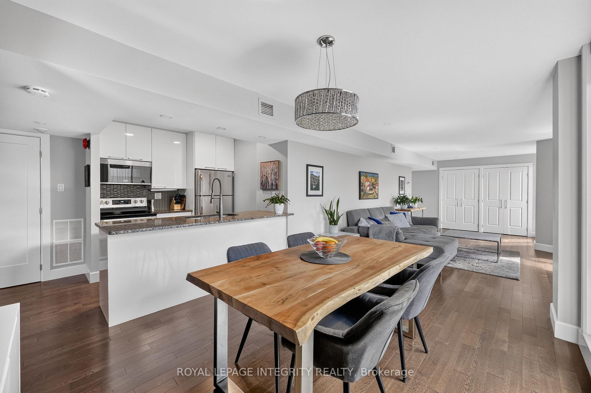 Photo 15 of Unit PH1, 18 Nepean Street, Ottawa, Ottawa Centre — HOMEH