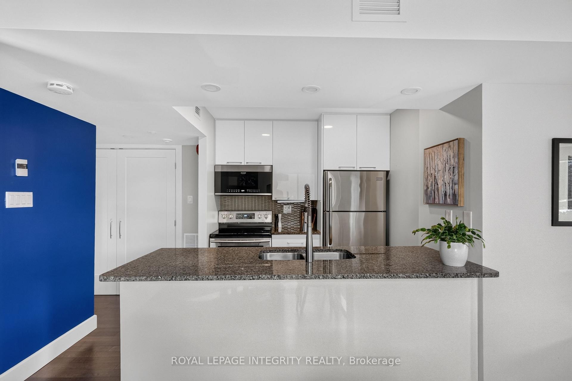 Photo 18 of Unit PH1, 18 Nepean Street, Ottawa, Ottawa Centre — HOMEH
