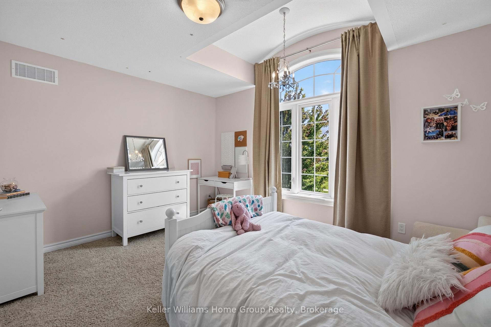 Photo 28 of 6 Sweeney Drive, Guelph, Kortright East — HOMEH