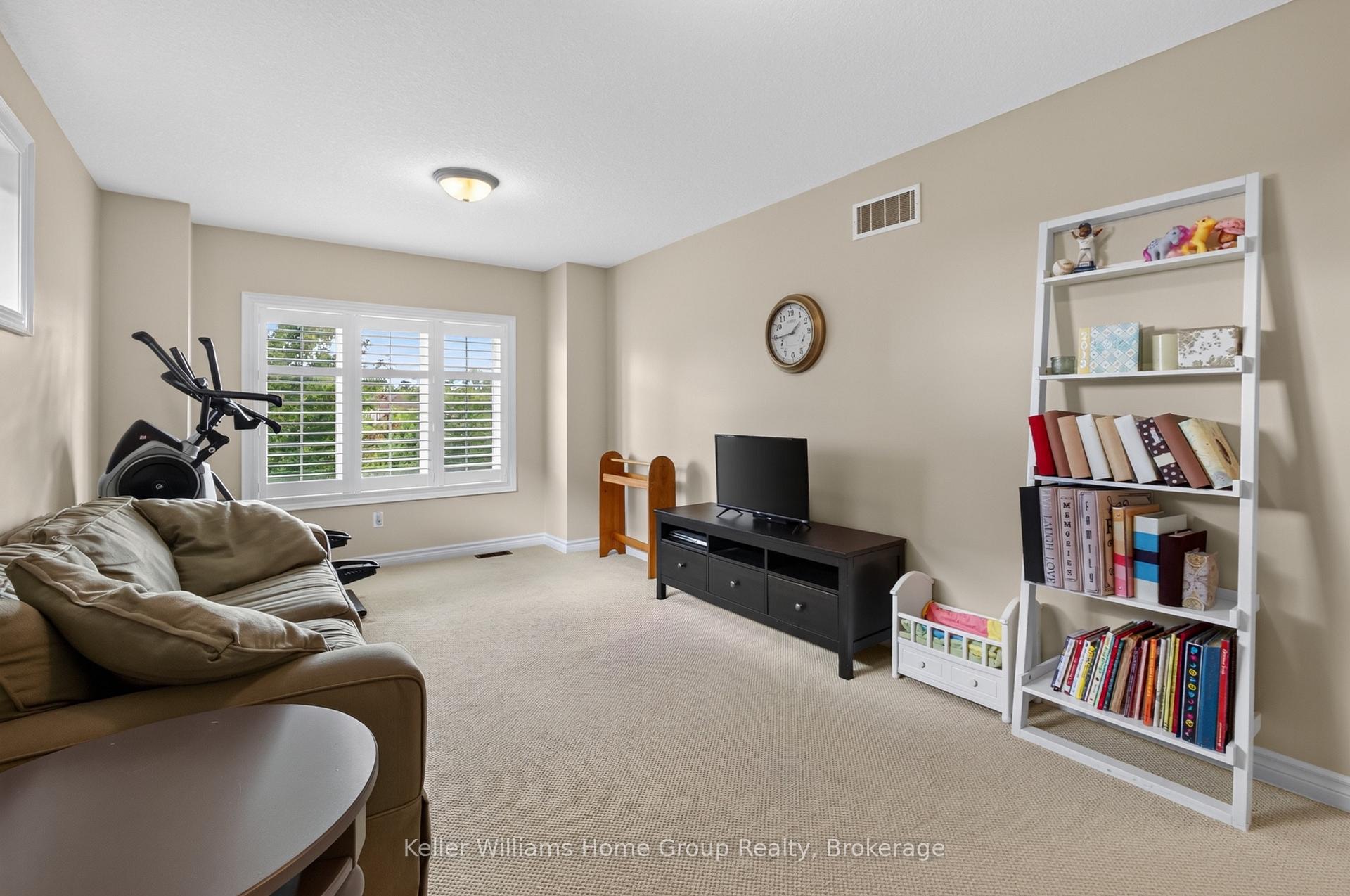 Photo 32 of 6 Sweeney Drive, Guelph, Kortright East — HOMEH