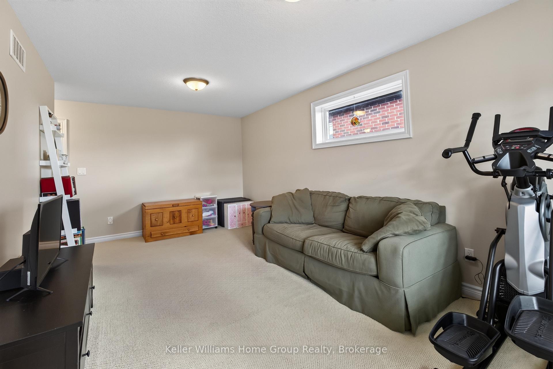 Photo 33 of 6 Sweeney Drive, Guelph, Kortright East — HOMEH
