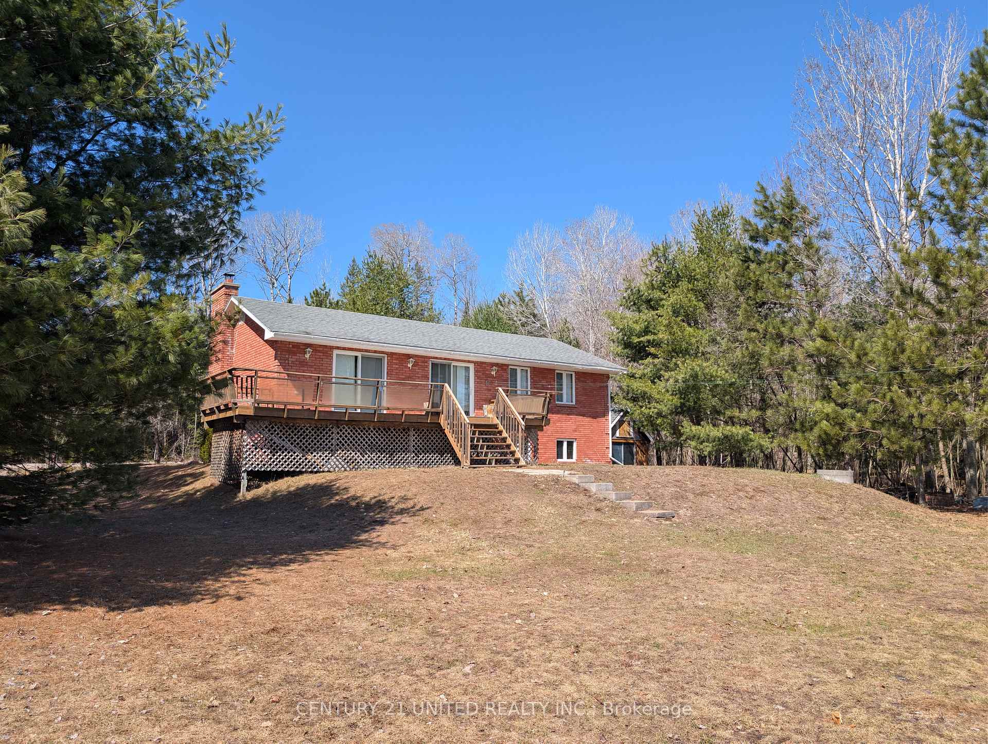 Photo of 1012 Papineau Lake Road