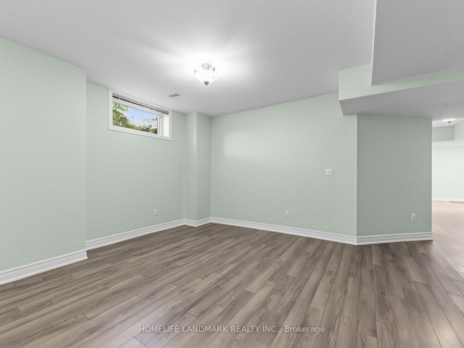 Photo 37 of 9A Anglin Drive, Richmond Hill, Jefferson — HOMEH