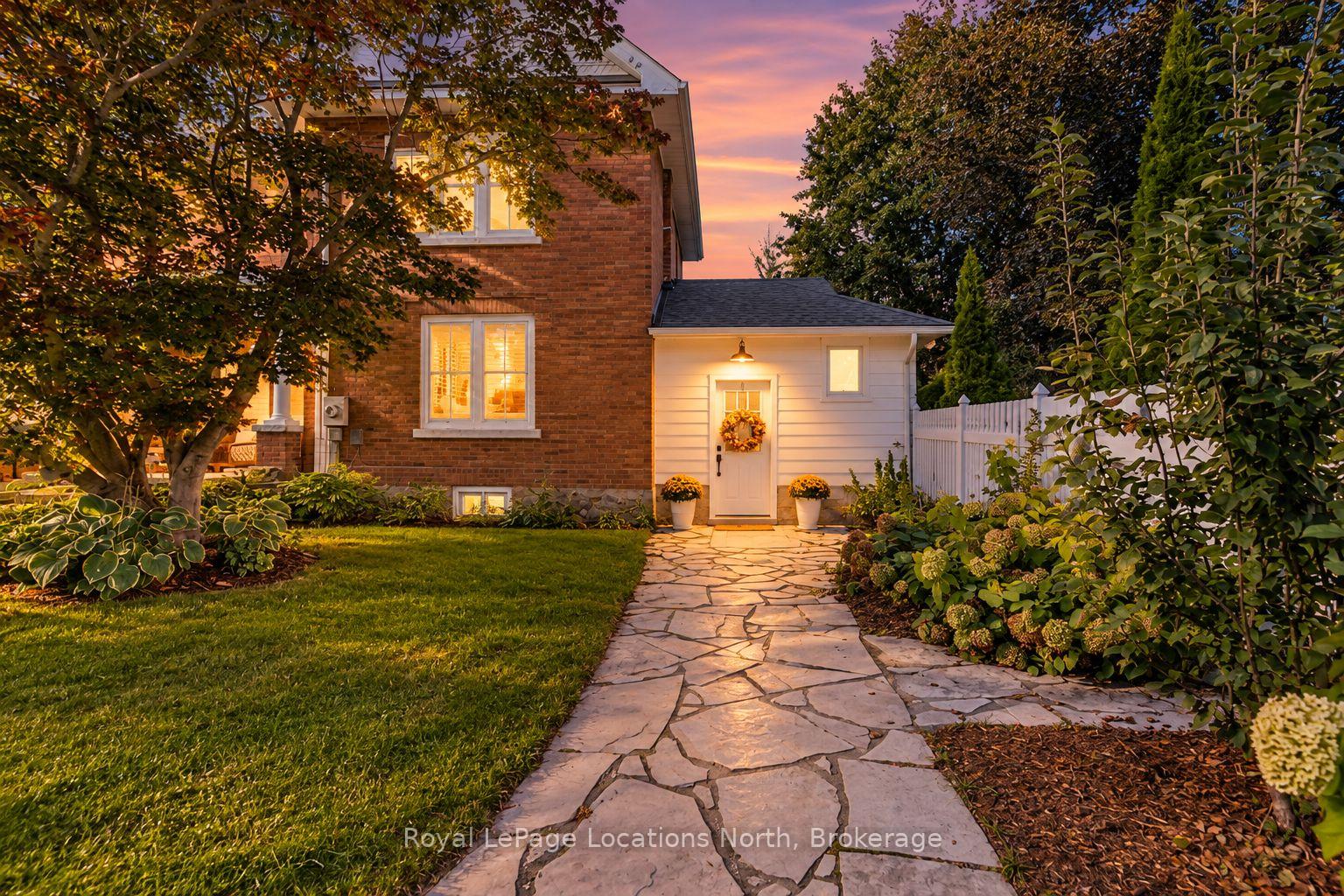 Photo 2 of 4213 124 County Road, Clearview, Nottawa — HOMEH