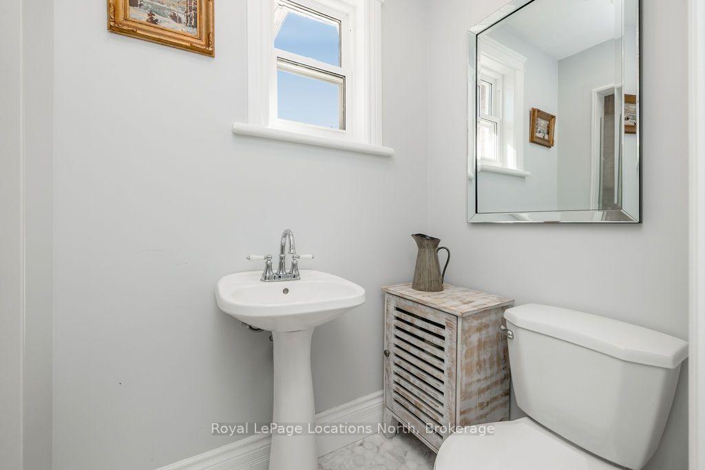 Photo 20 of 4213 124 County Road, Clearview, Nottawa — HOMEH