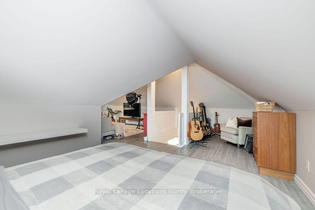 Photo 27 of 4213 124 County Road, Clearview, Nottawa — HOMEH