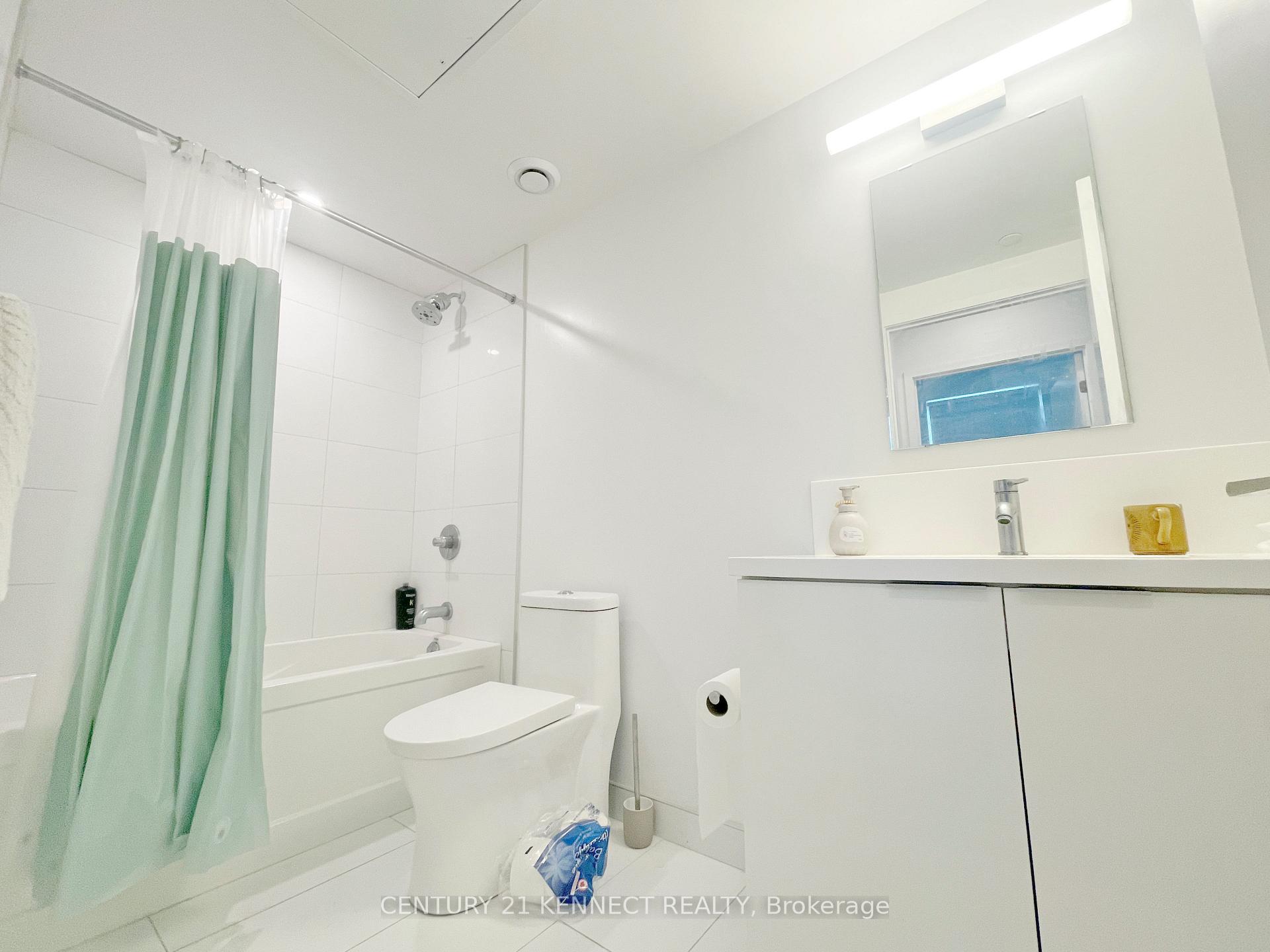 Photo 12 of Unit 720, 238 Simcoe Street, Toronto, Kensington-Chinatown — HOMEH