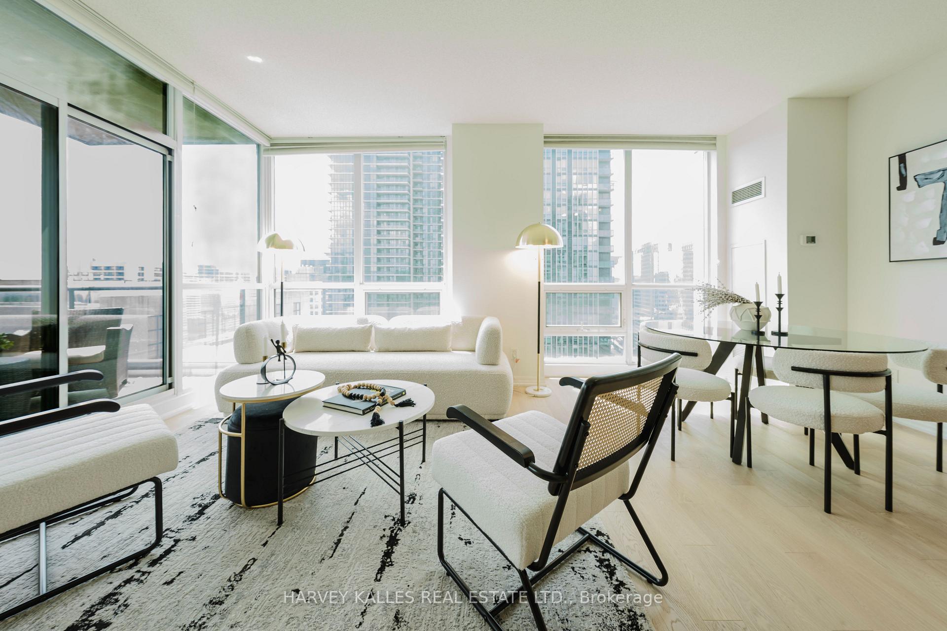 Photo 7 of Unit 3211, 16 Yonge Street, Toronto, Waterfront Communities — HOMEH