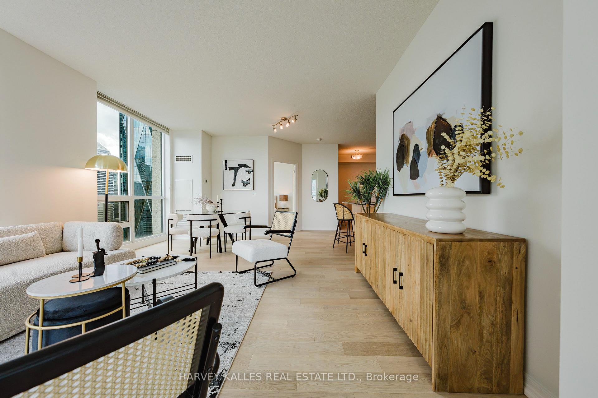 Photo 9 of Unit 3211, 16 Yonge Street, Toronto, Waterfront Communities — HOMEH